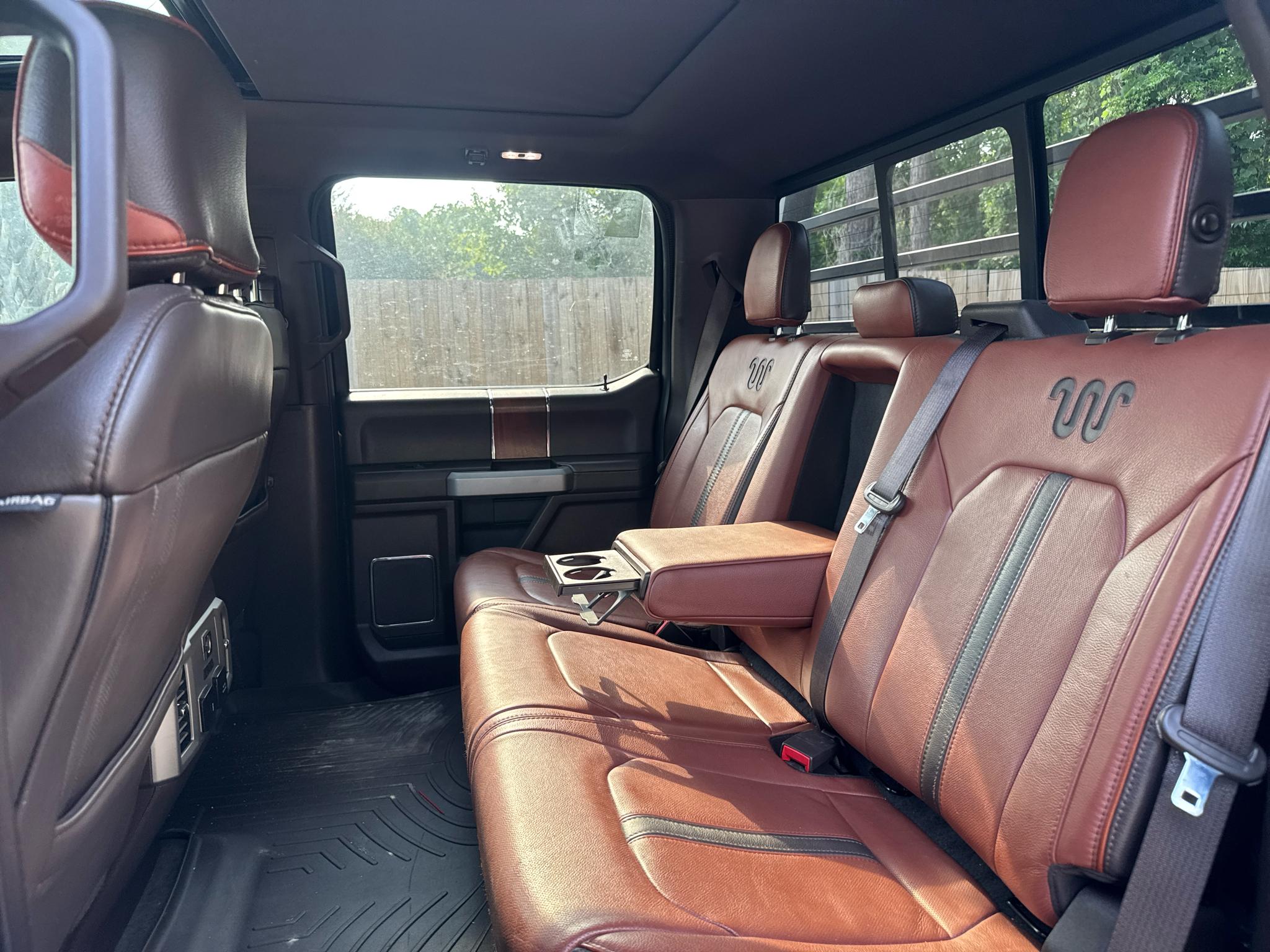 Ford Super Duty F-350 DRW  2018