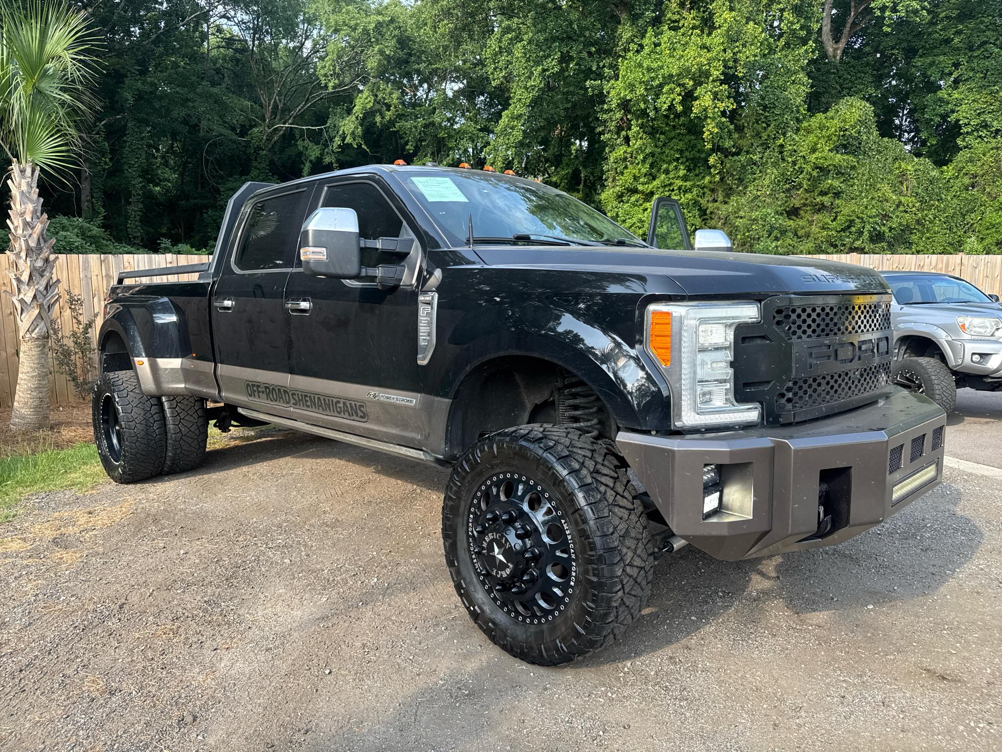 Ford Super Duty F-350 DRW  2018