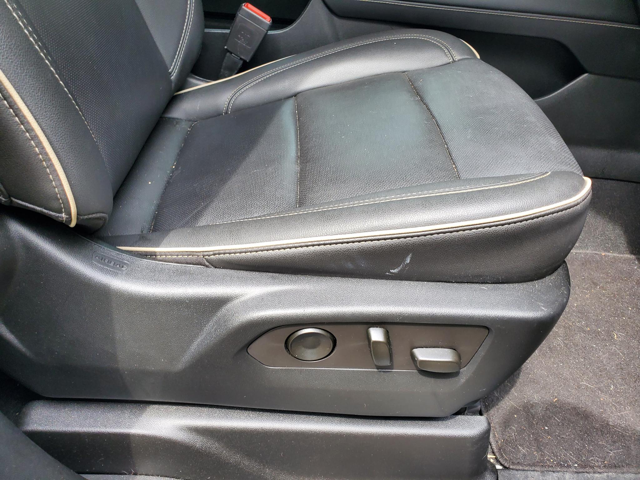 GMC Yukon 4WD 4dr SLT 2022