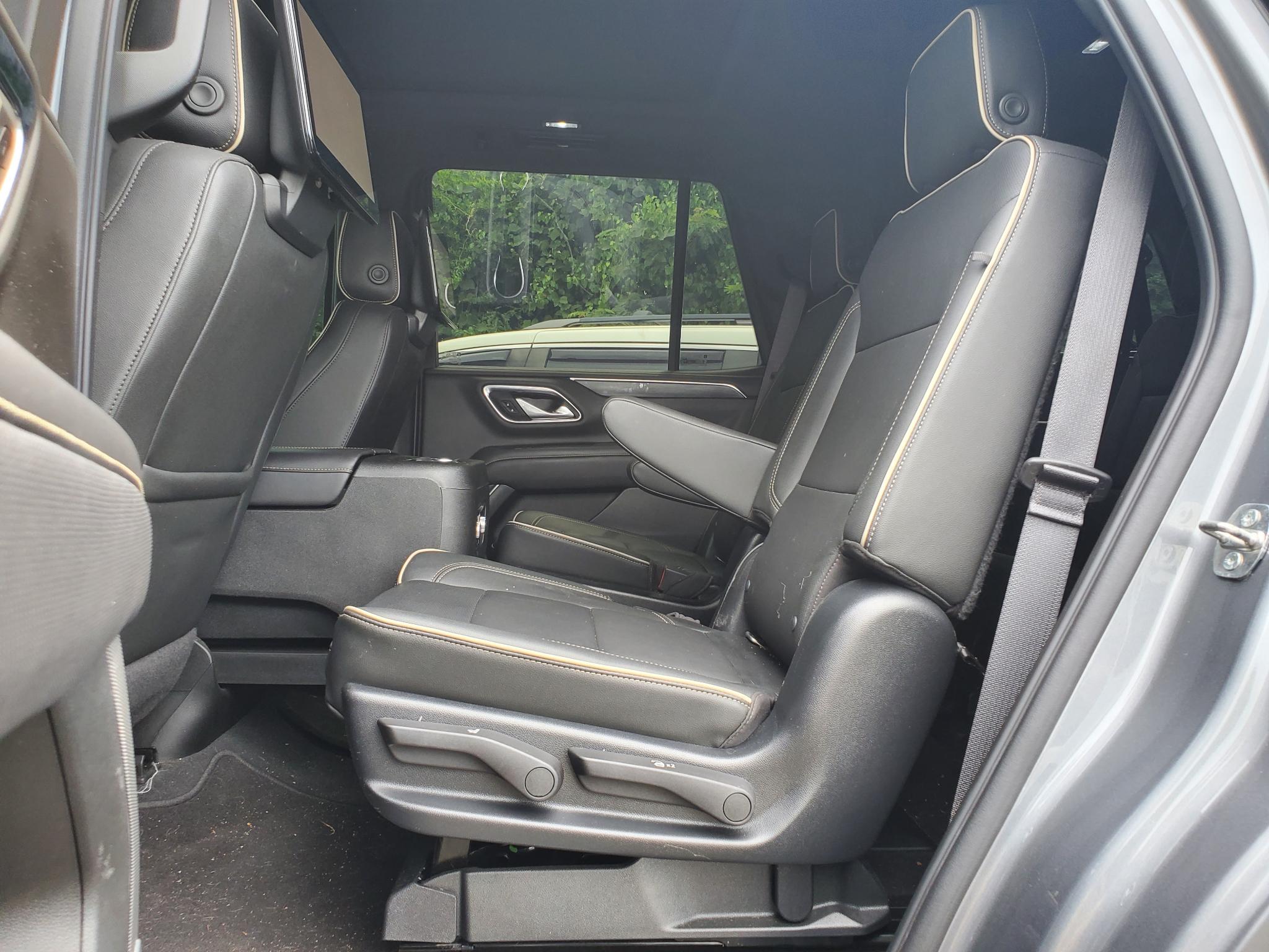 GMC Yukon 4WD 4dr SLT 2022