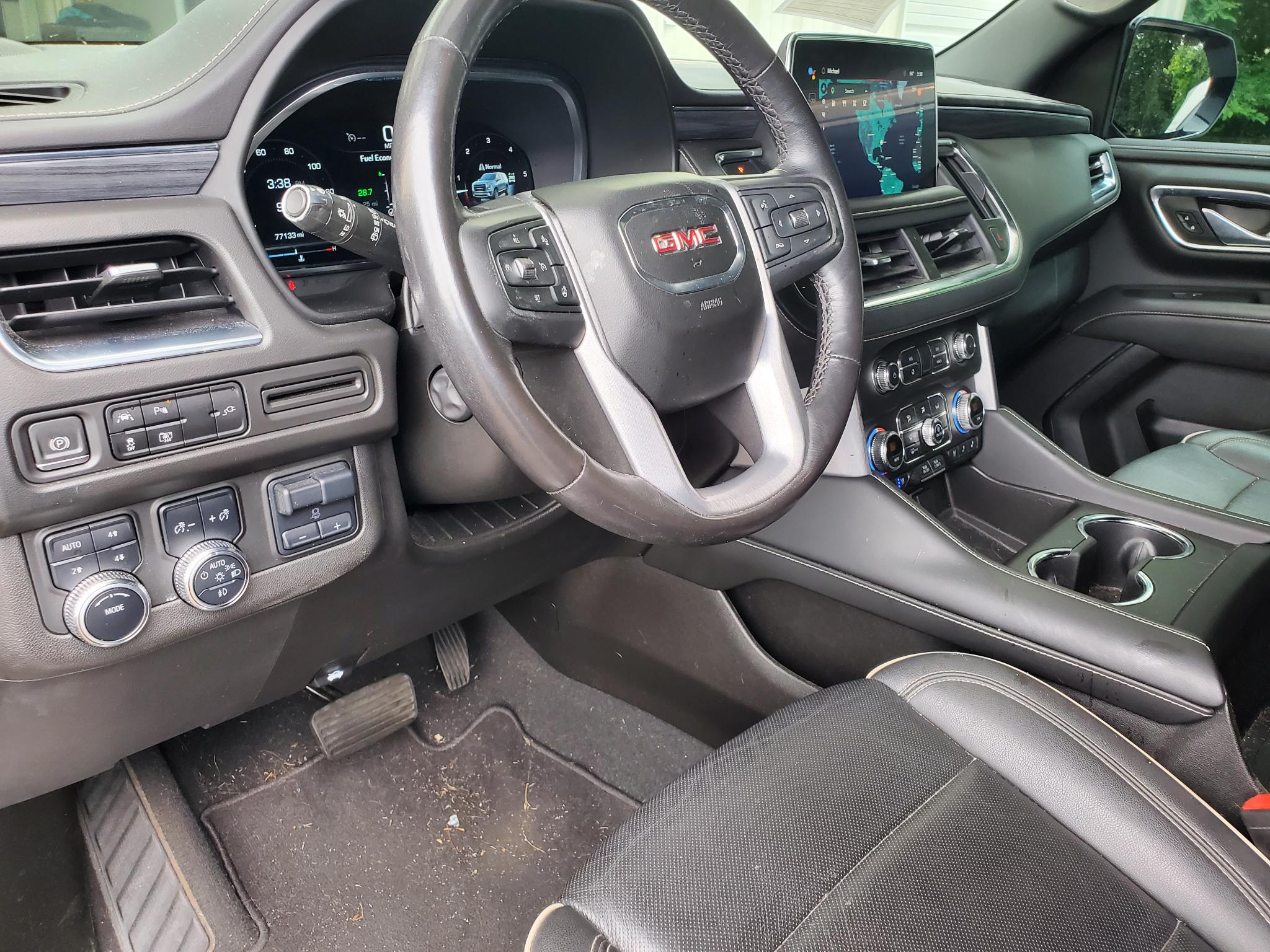GMC Yukon 4WD 4dr SLT 2022