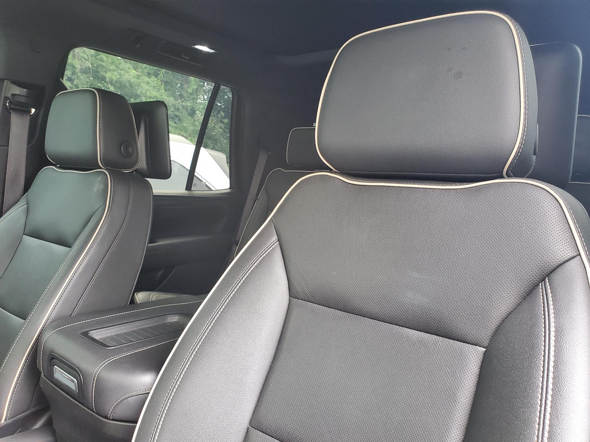 GMC Yukon 4WD 4dr SLT 2022
