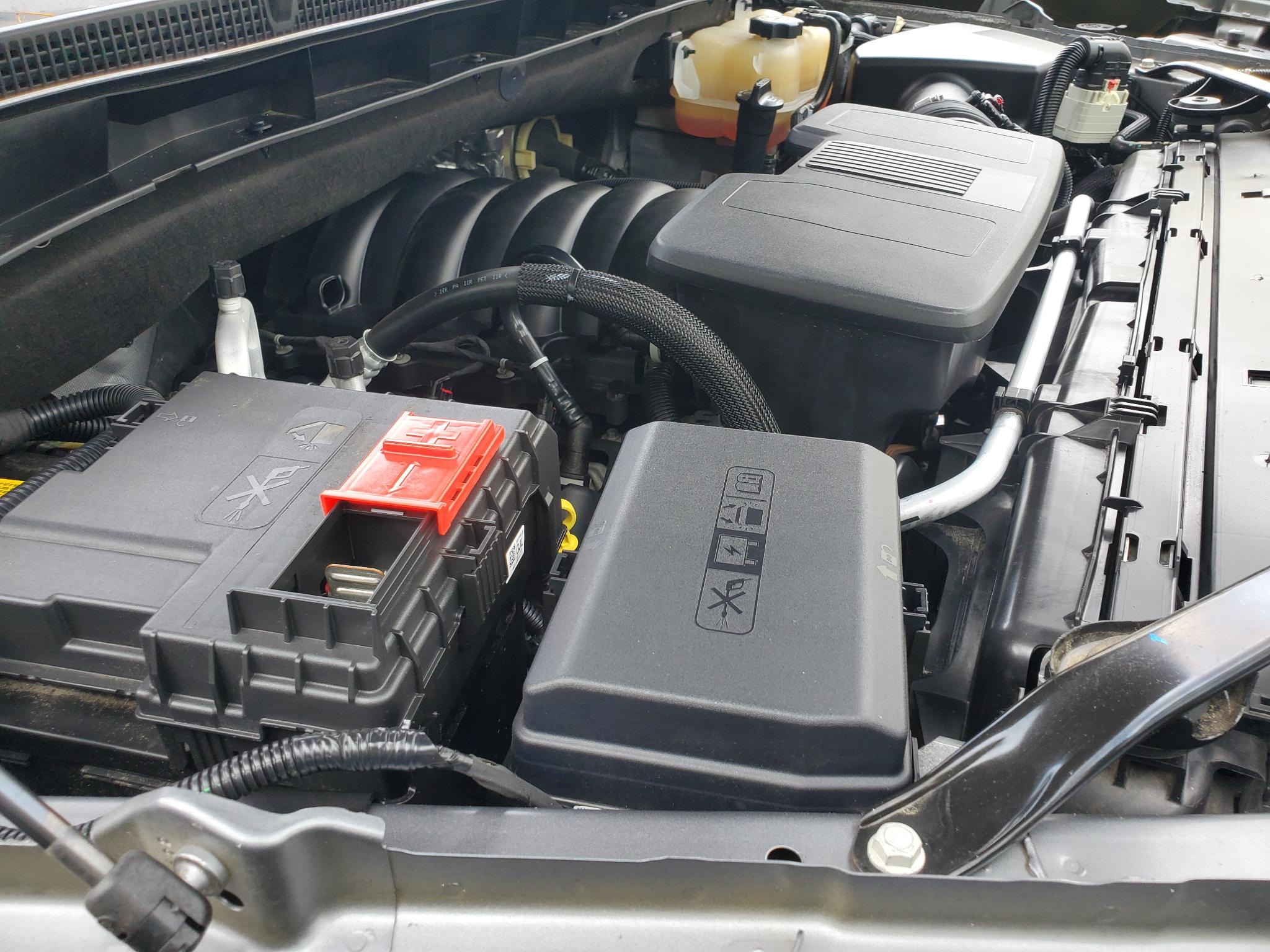 GMC Yukon 4WD 4dr SLT 2022