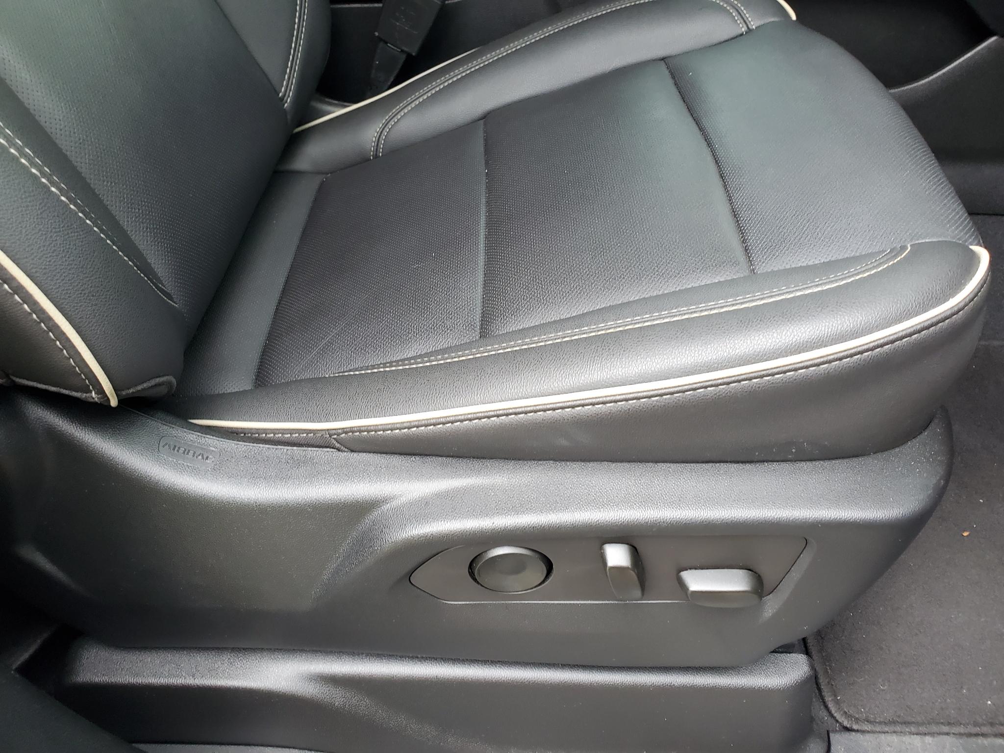 GMC Yukon 4WD 4dr SLT 2022