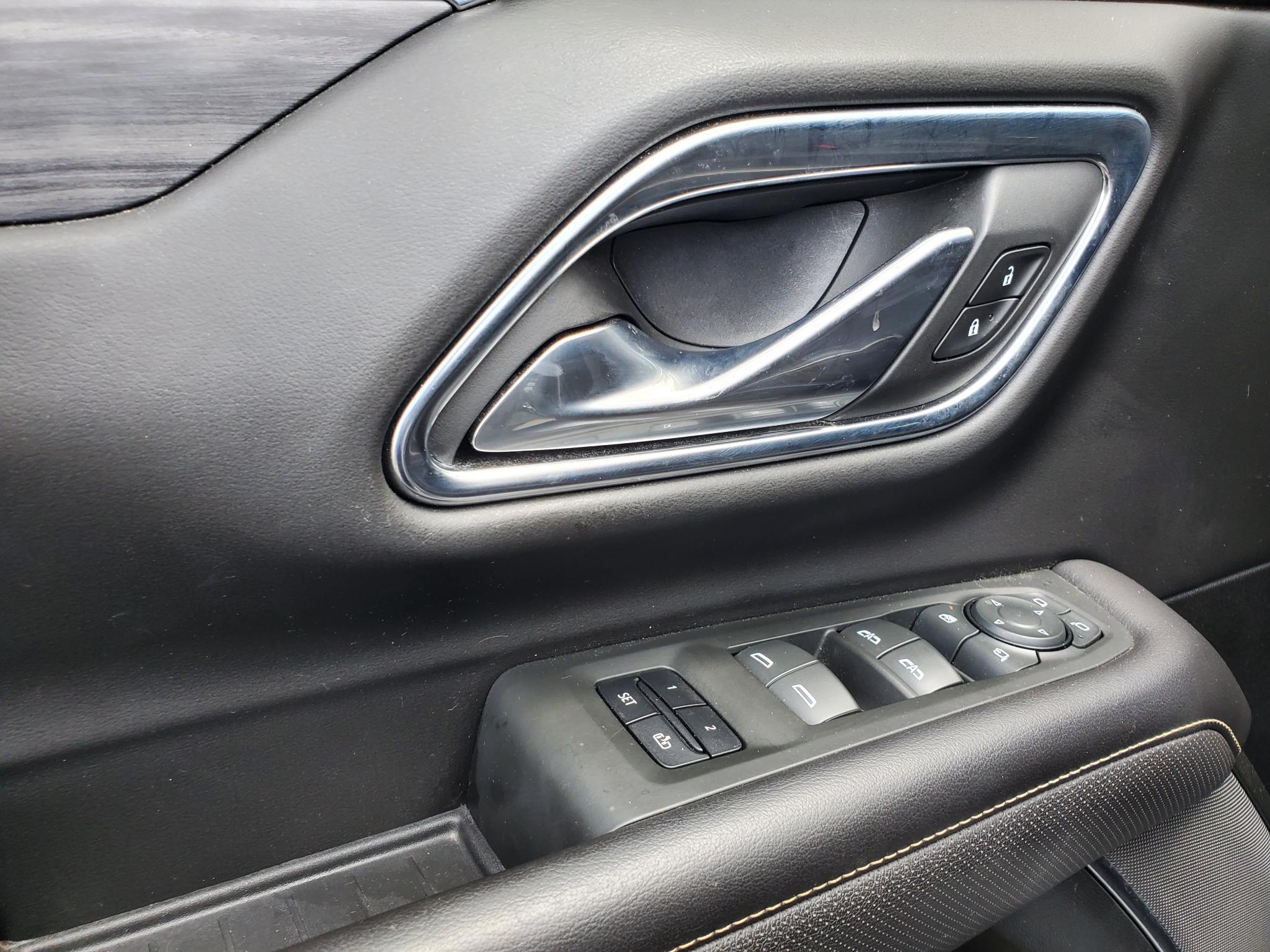 GMC Yukon 4WD 4dr SLT 2022