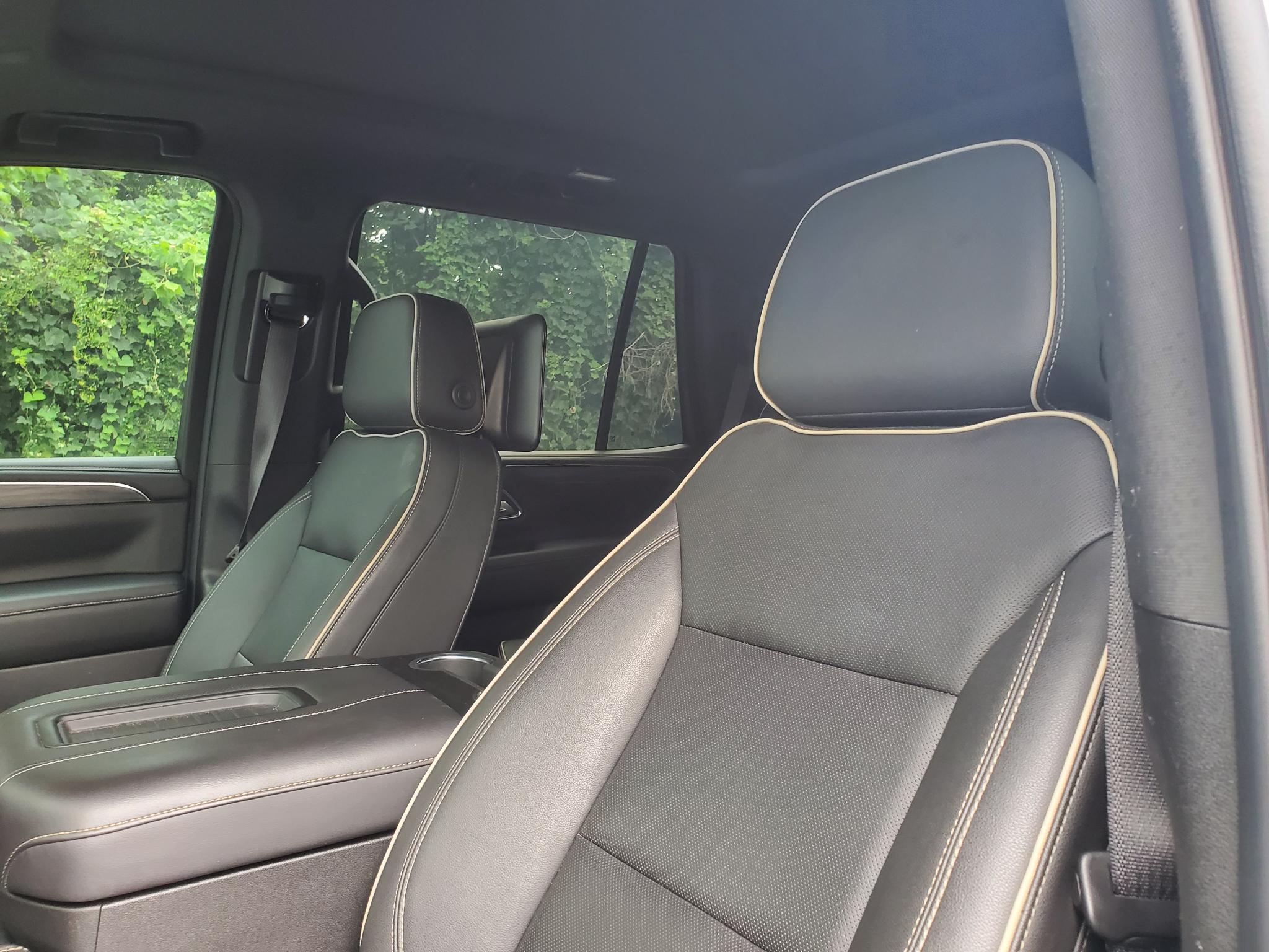 GMC Yukon 4WD 4dr SLT 2022