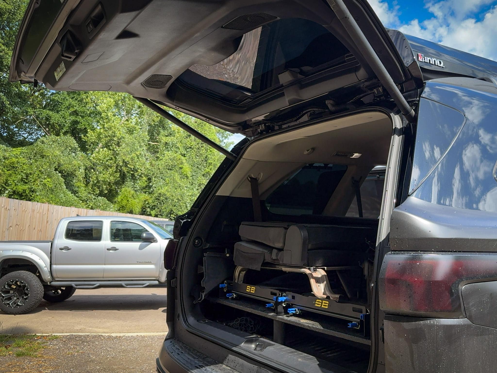 Toyota Sequoia  2023