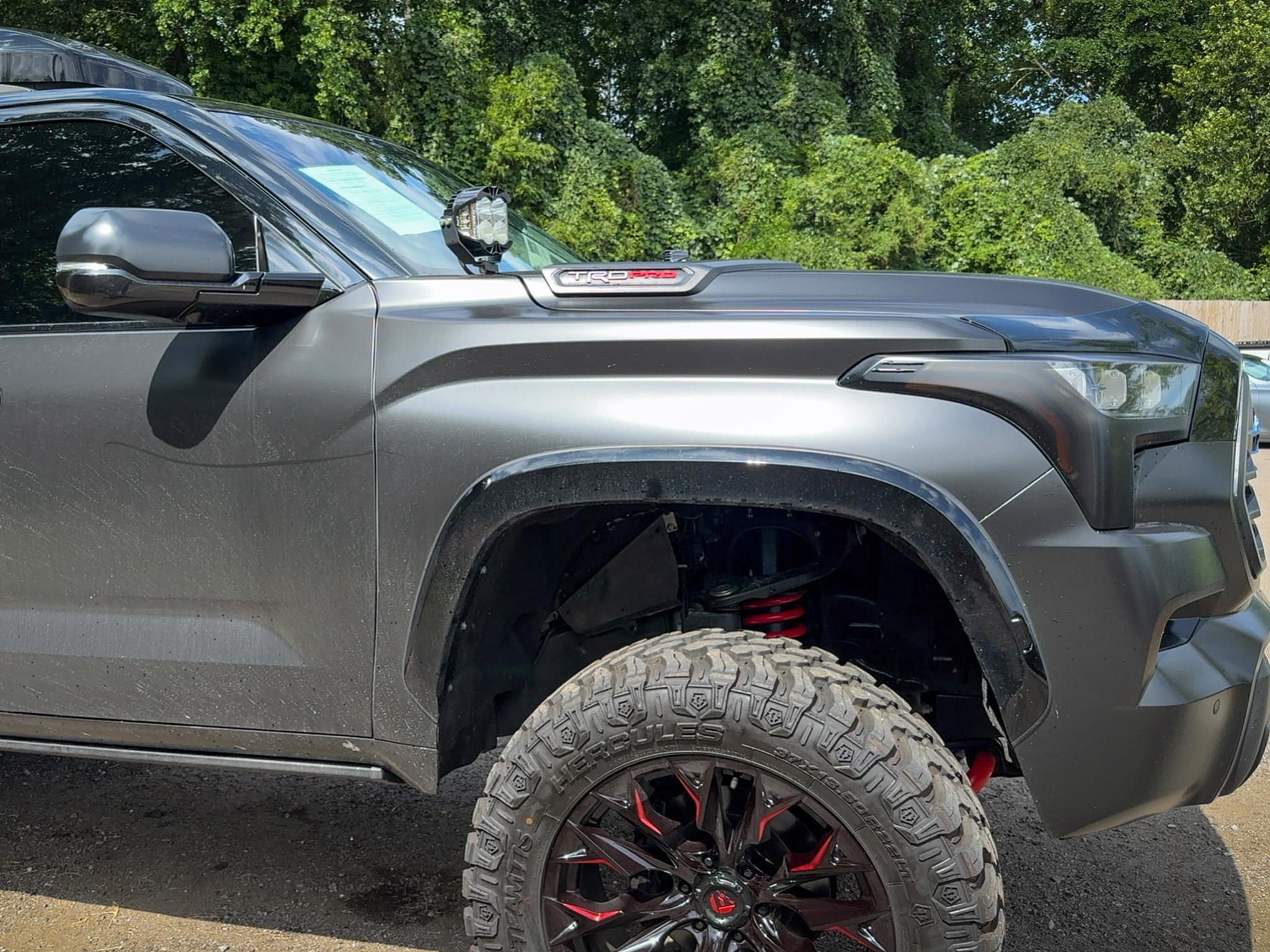 Toyota Sequoia  2023