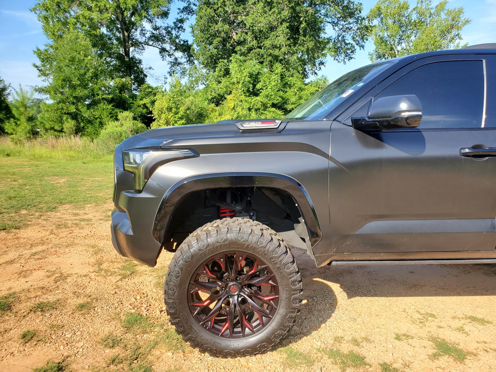 Toyota Sequoia  2023