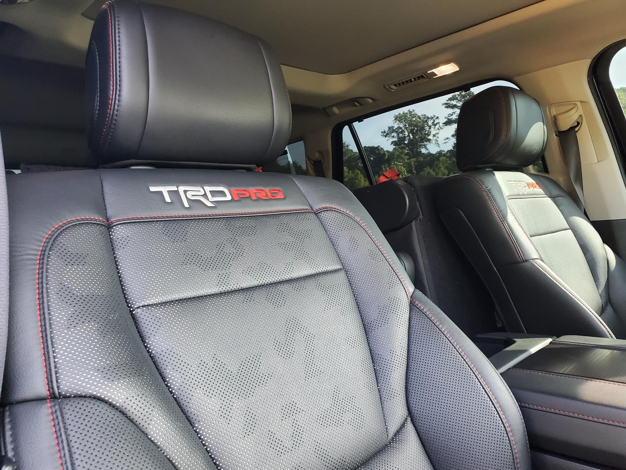 Toyota Sequoia  2023
