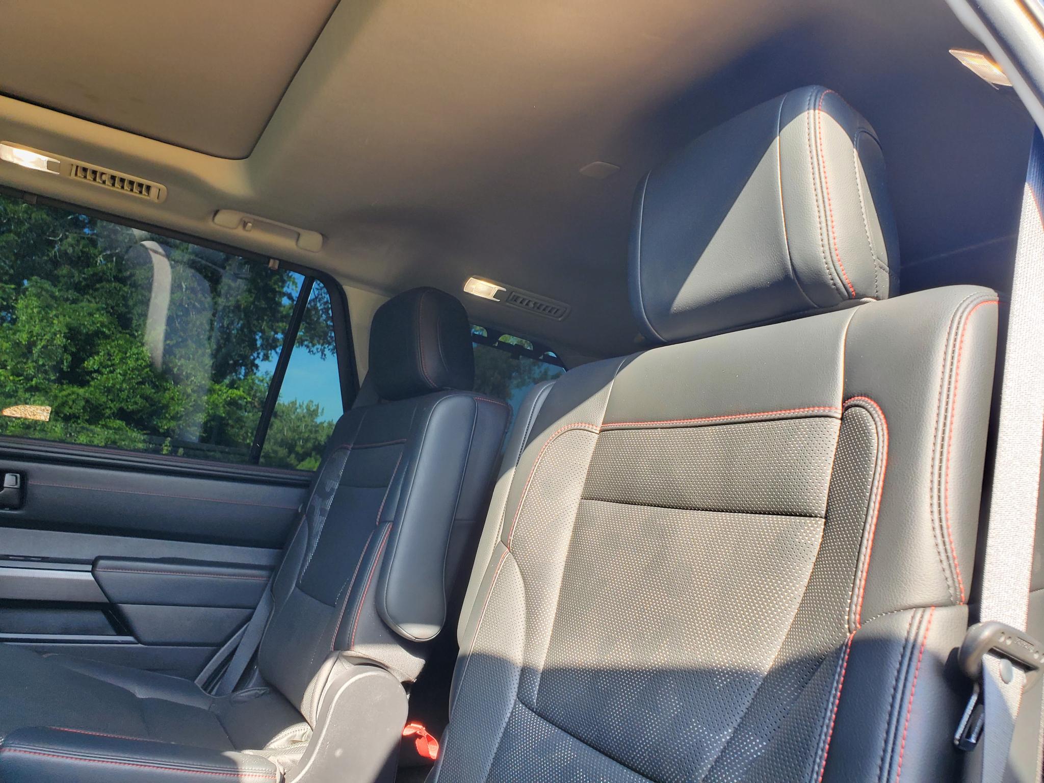 Toyota Sequoia  2023