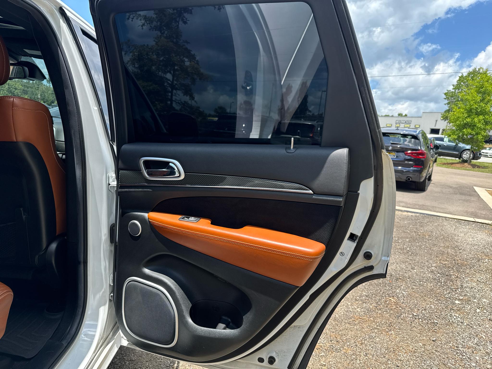 Jeep Grand Cherokee 4WD 4dr SRT8 2014