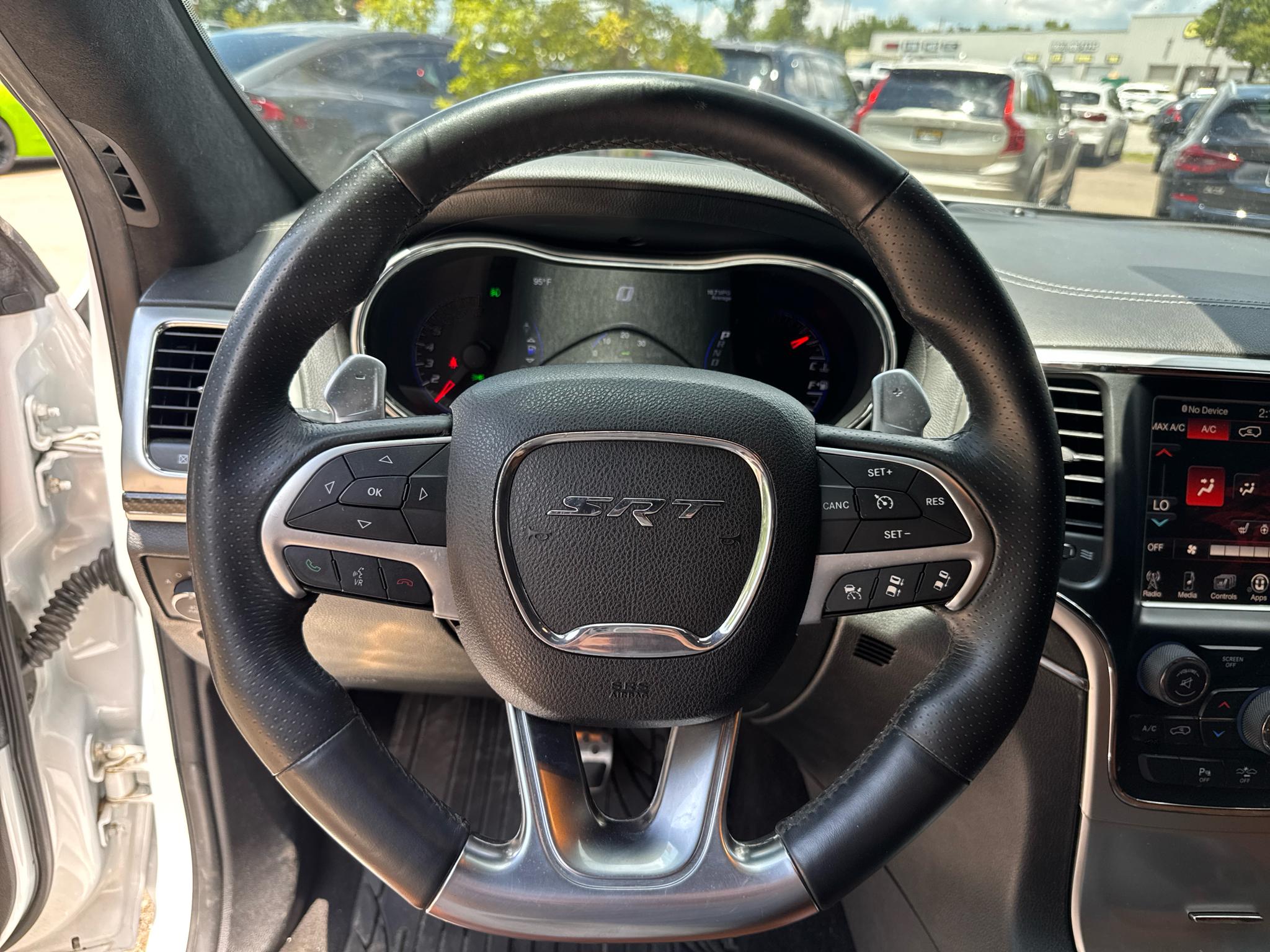Jeep Grand Cherokee 4WD 4dr SRT8 2014
