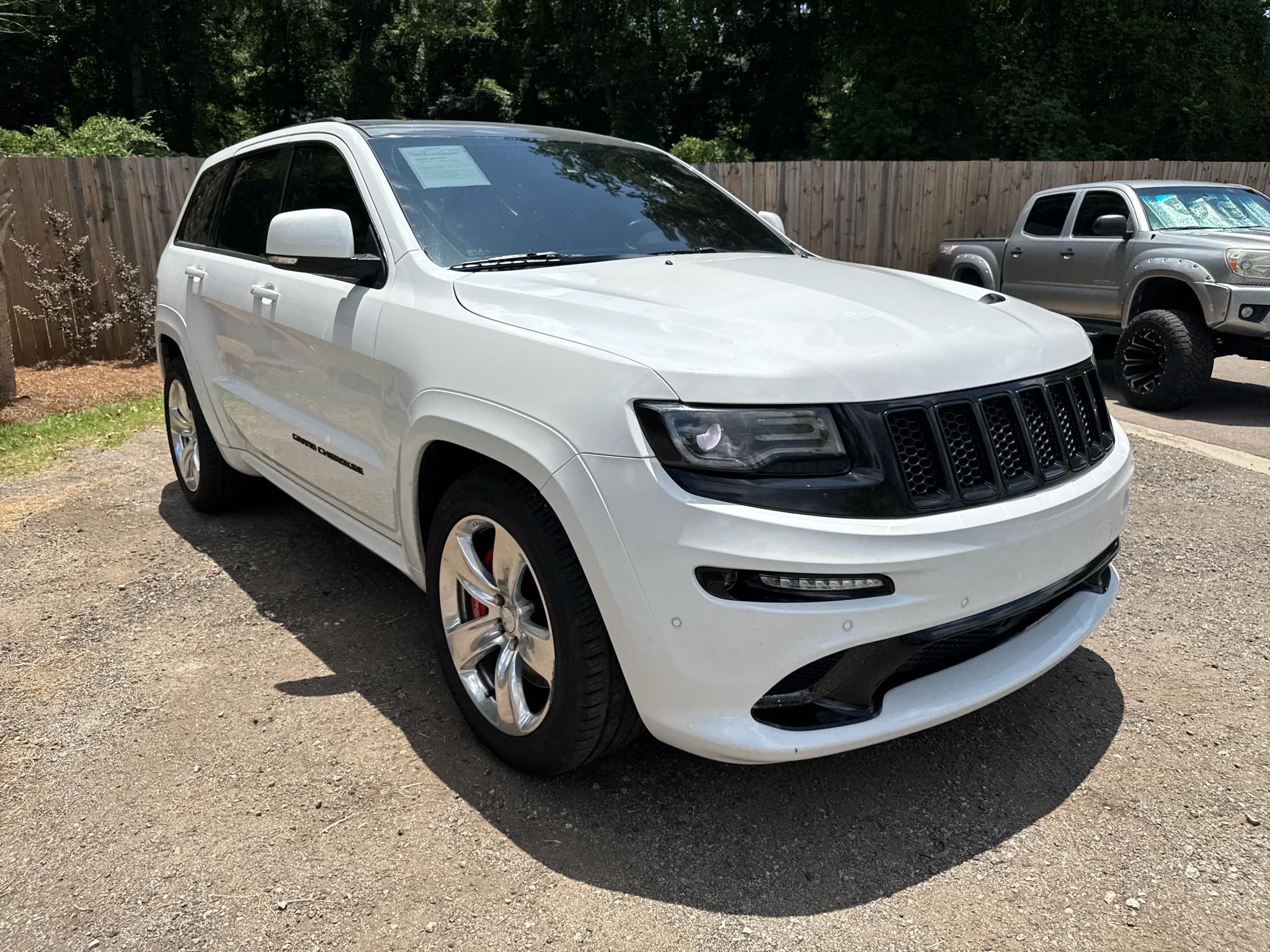 Jeep Grand Cherokee 4WD 4dr SRT8 2014