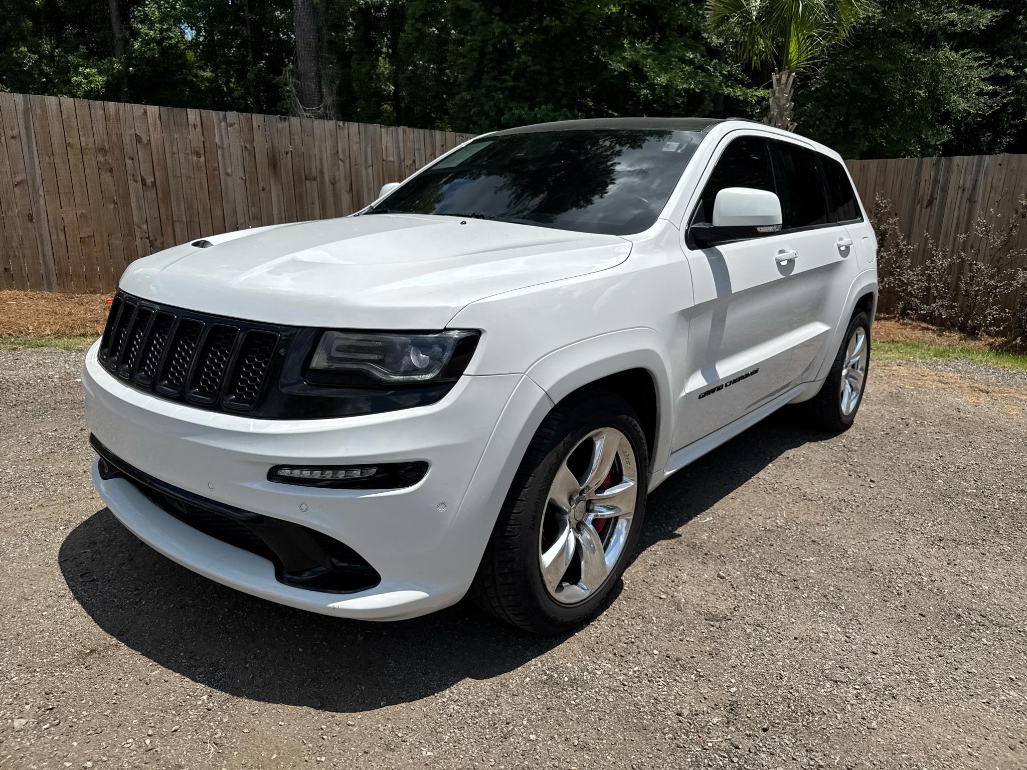 Jeep Grand Cherokee 4WD 4dr SRT8 2014