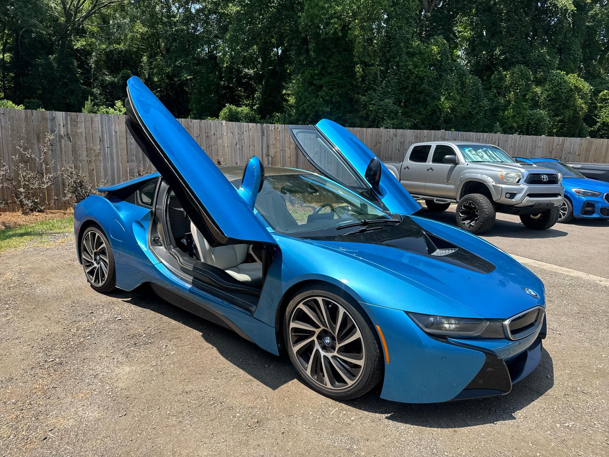 BMW i8  2016