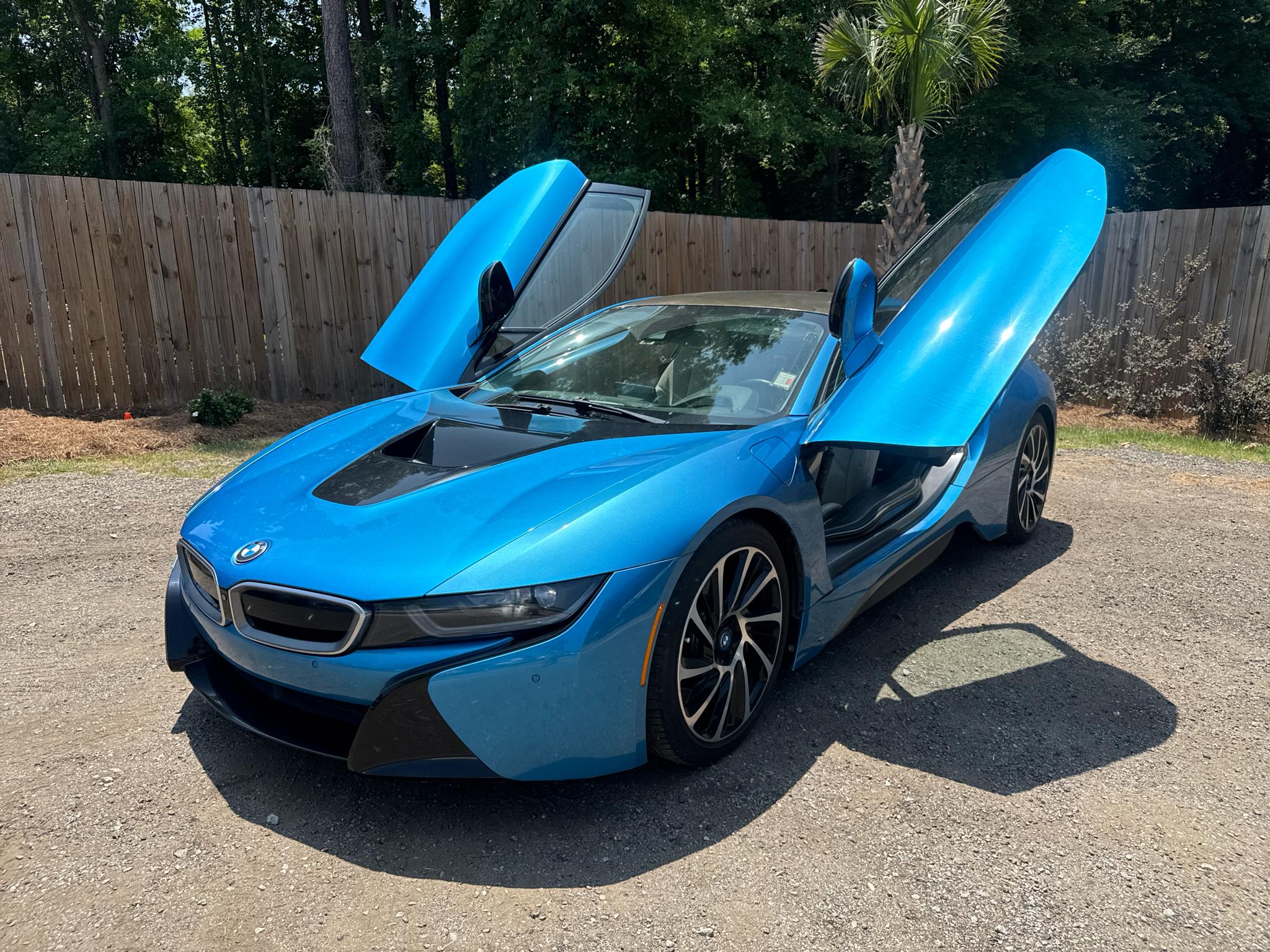 BMW i8  2016