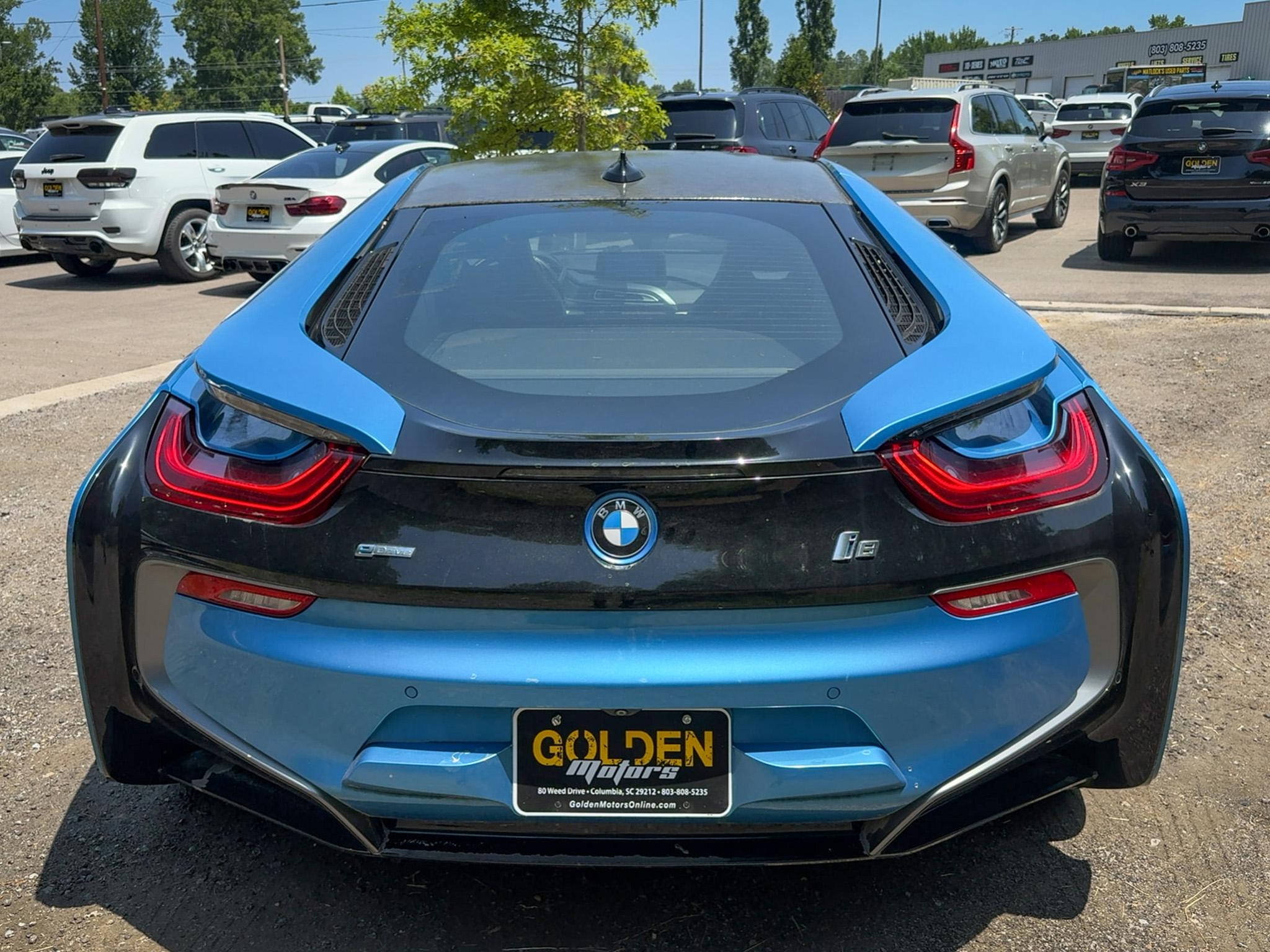 BMW i8  2016