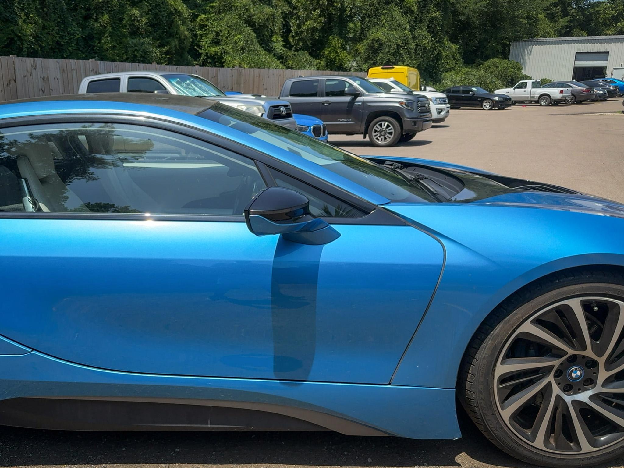 BMW i8  2016