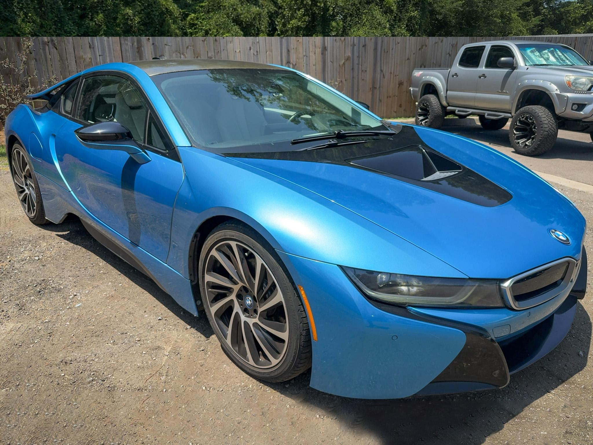 BMW i8  2016