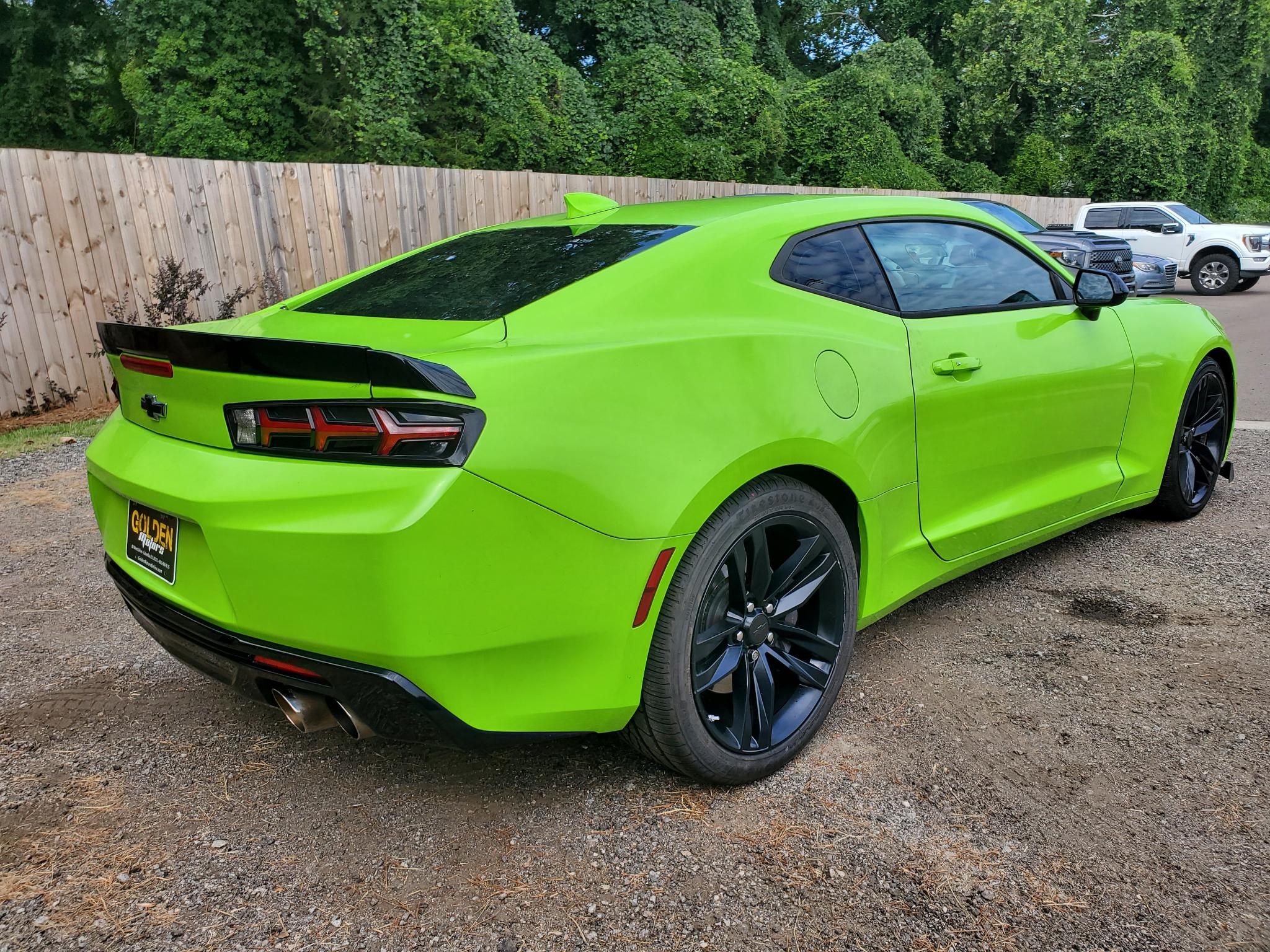 Chevrolet Camaro 2dr Cpe 1SS 2018