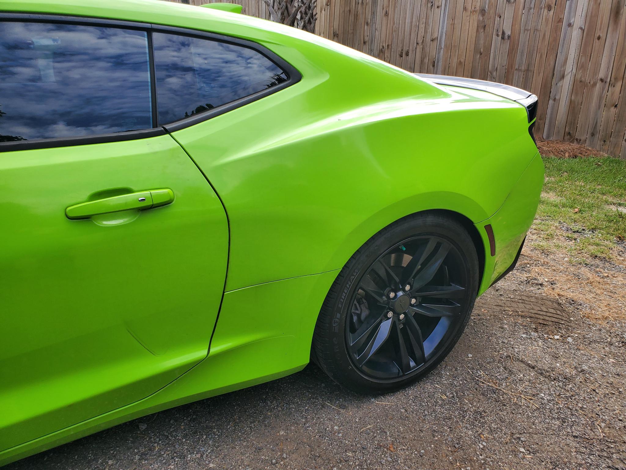 Chevrolet Camaro 2dr Cpe 1SS 2018