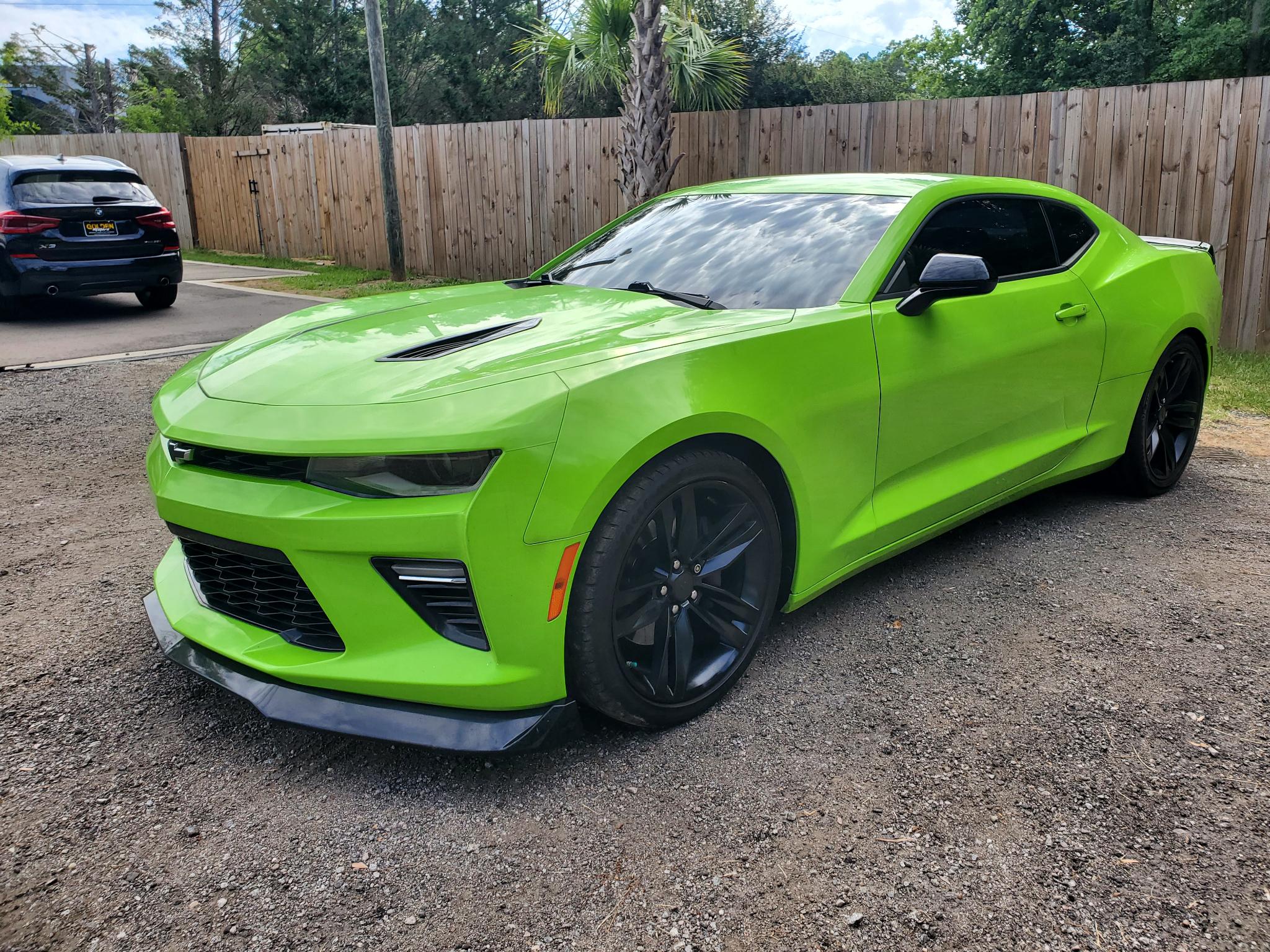 Chevrolet Camaro 2dr Cpe 1SS 2018