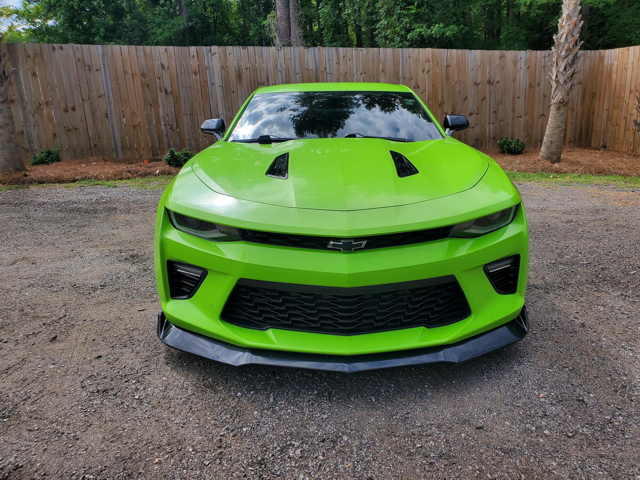 Chevrolet Camaro 2dr Cpe 1SS 2018