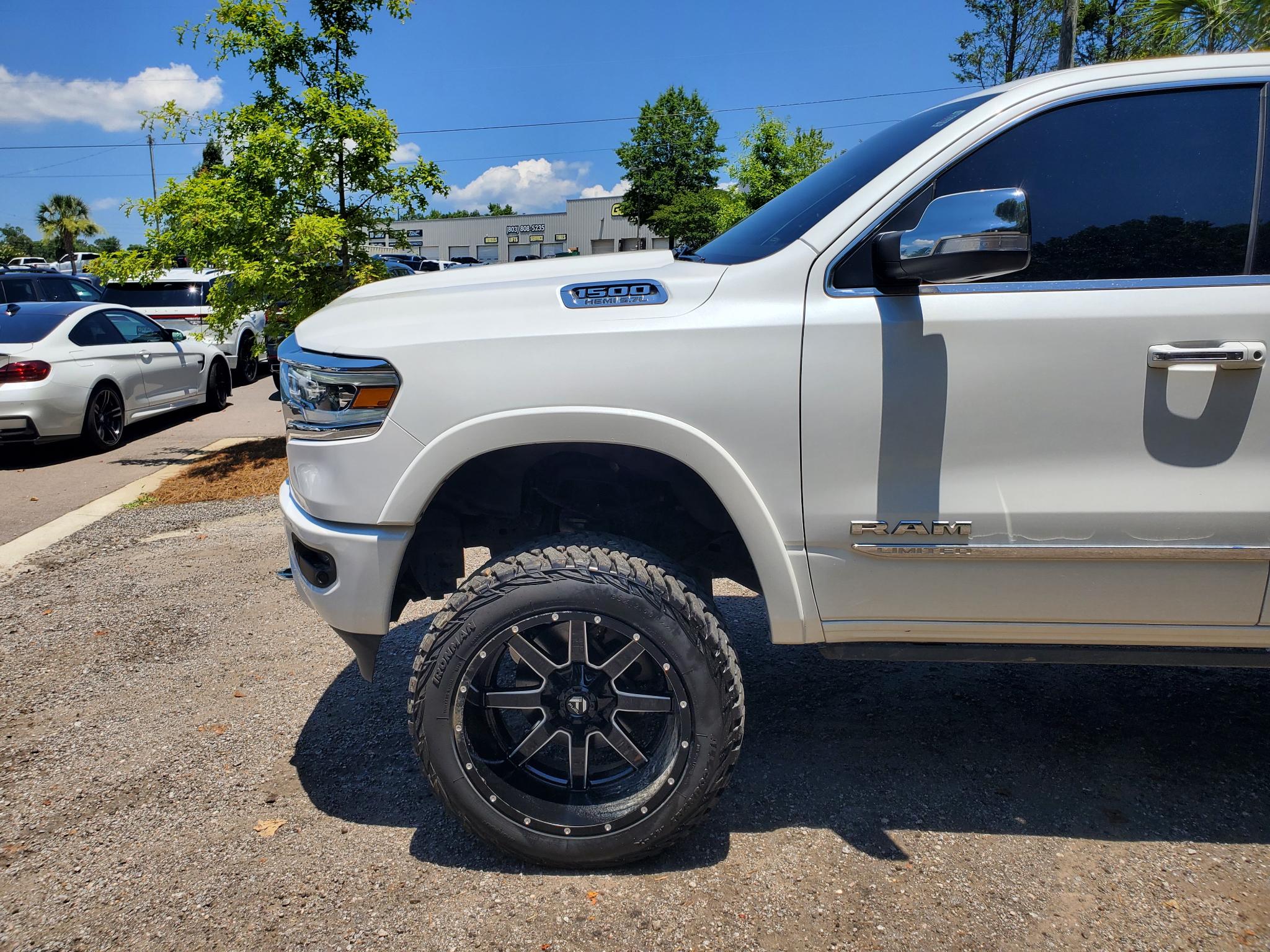 RAM 1500 Limited 4x4 Crew Cab 5'7" Box 2020