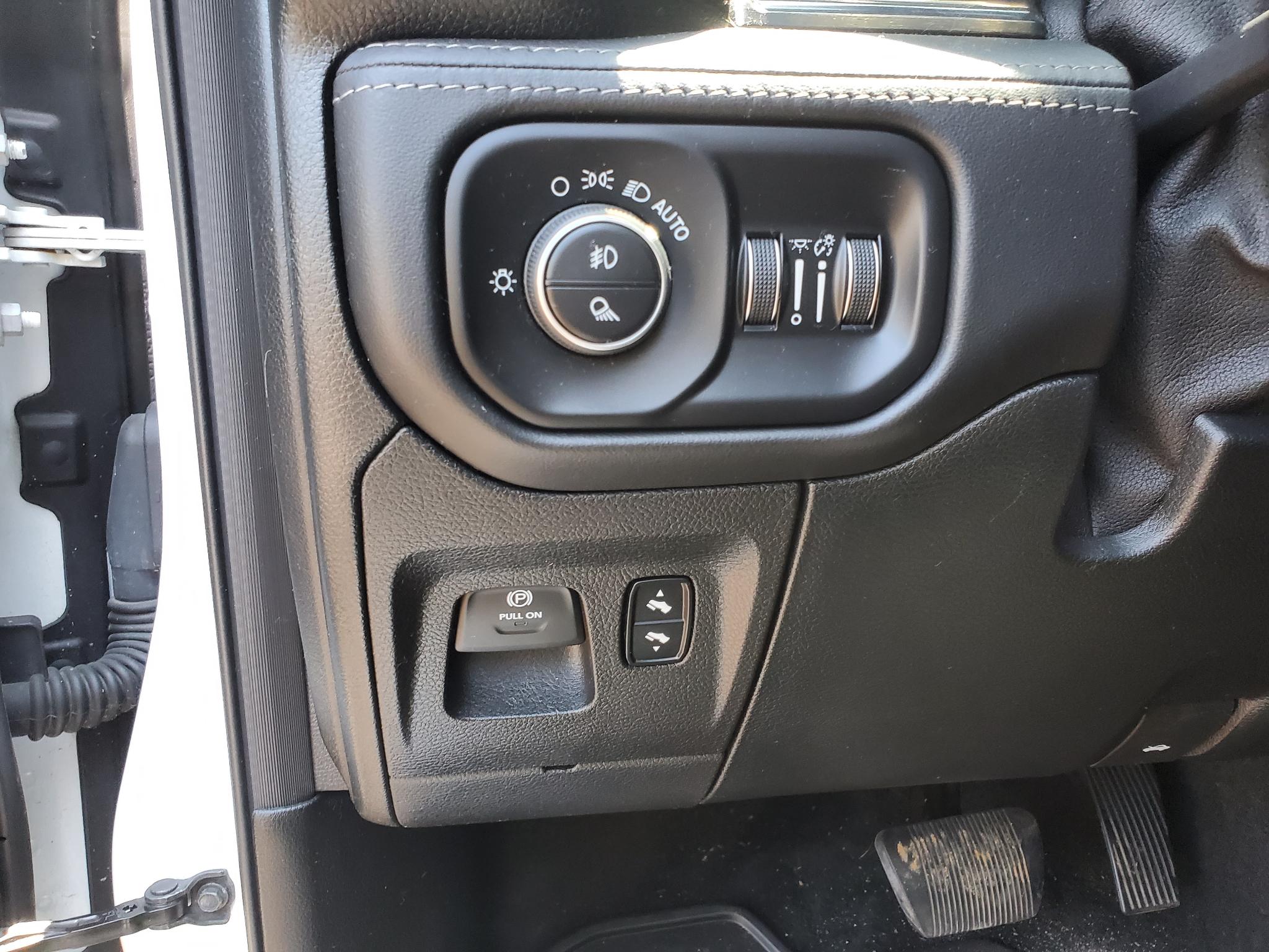 RAM 1500 Limited 4x4 Crew Cab 5'7" Box 2020