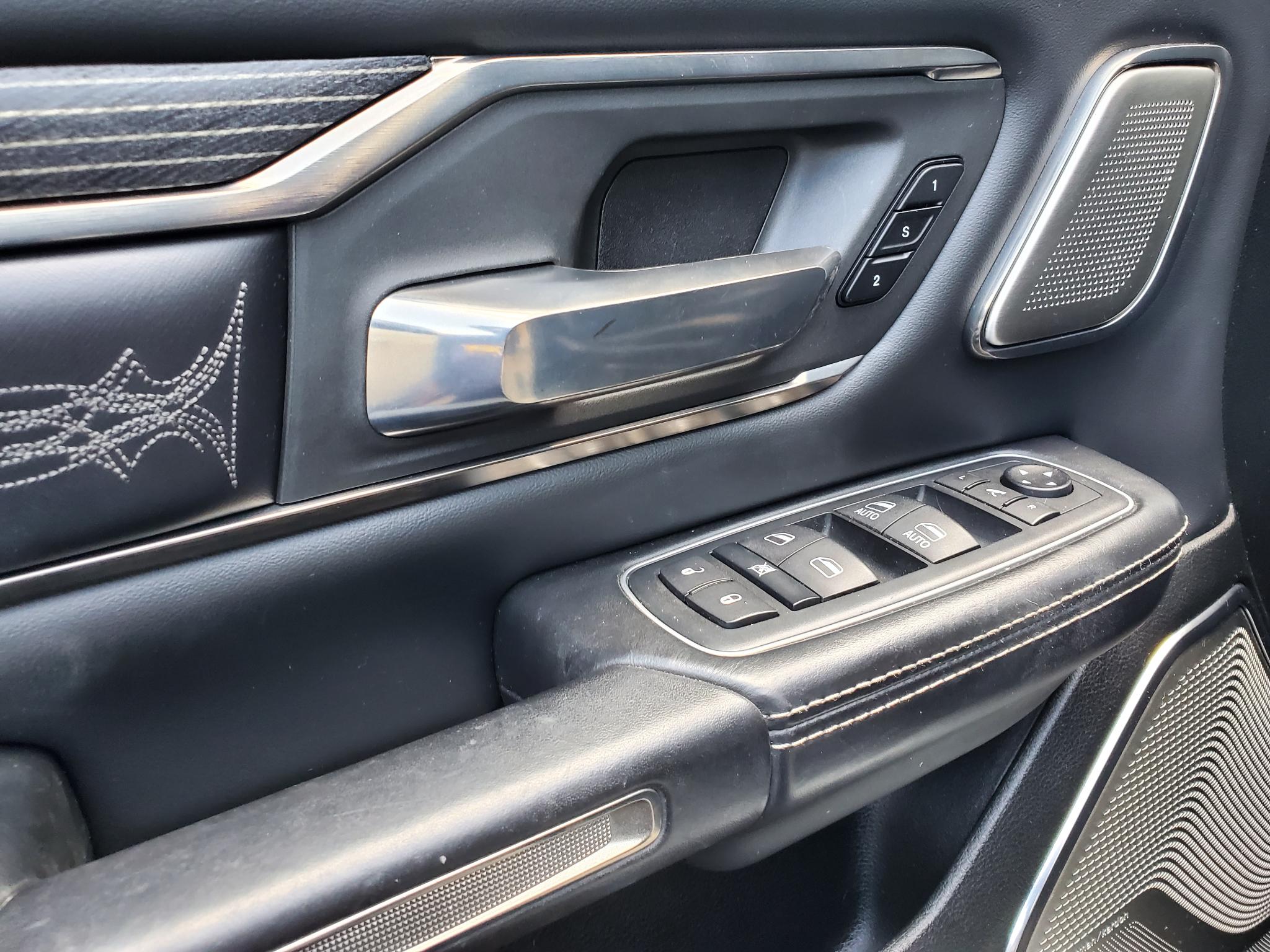 RAM 1500 Limited 4x4 Crew Cab 5'7" Box 2020