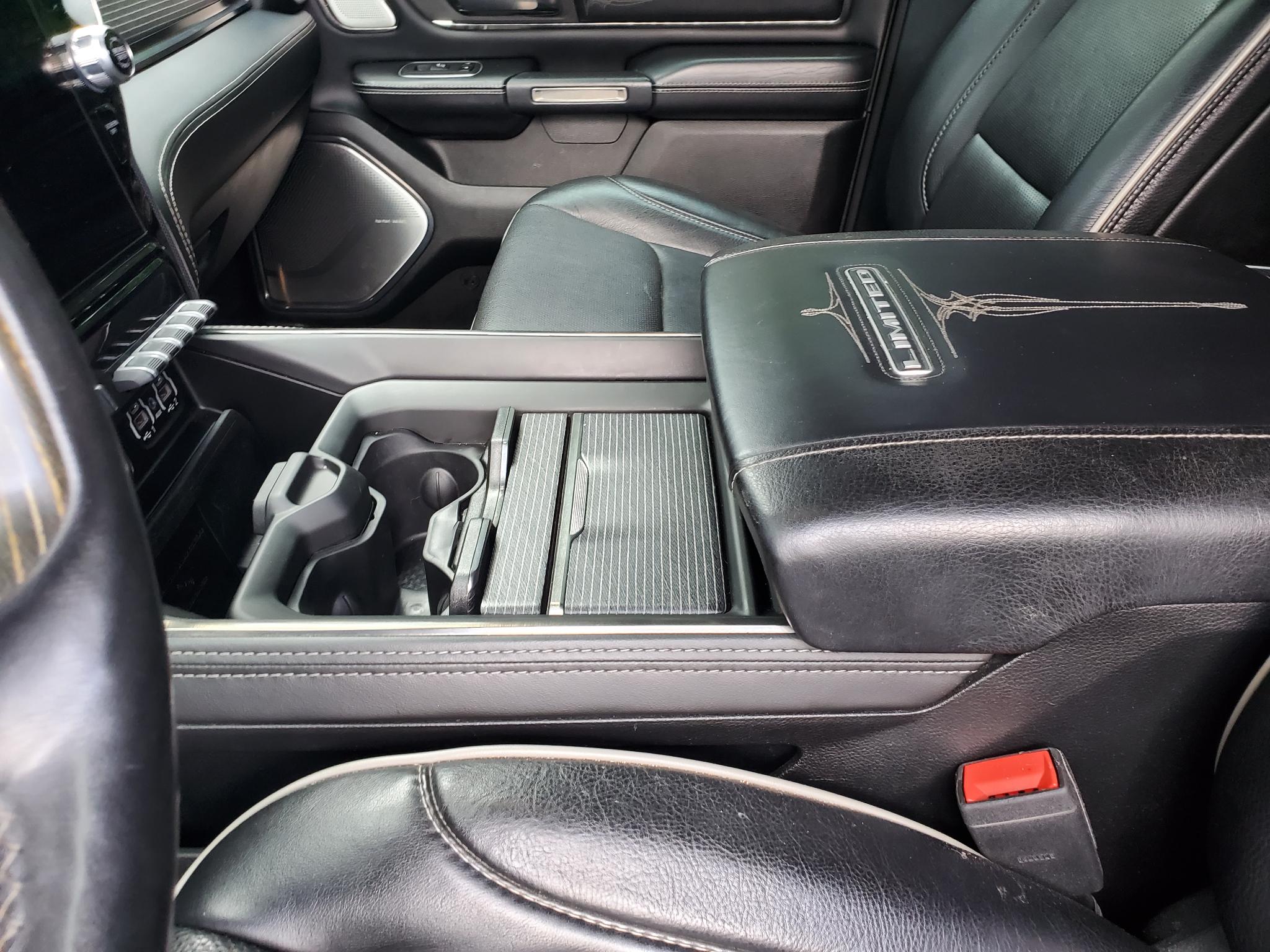 RAM 1500 Limited 4x4 Crew Cab 5'7" Box 2020