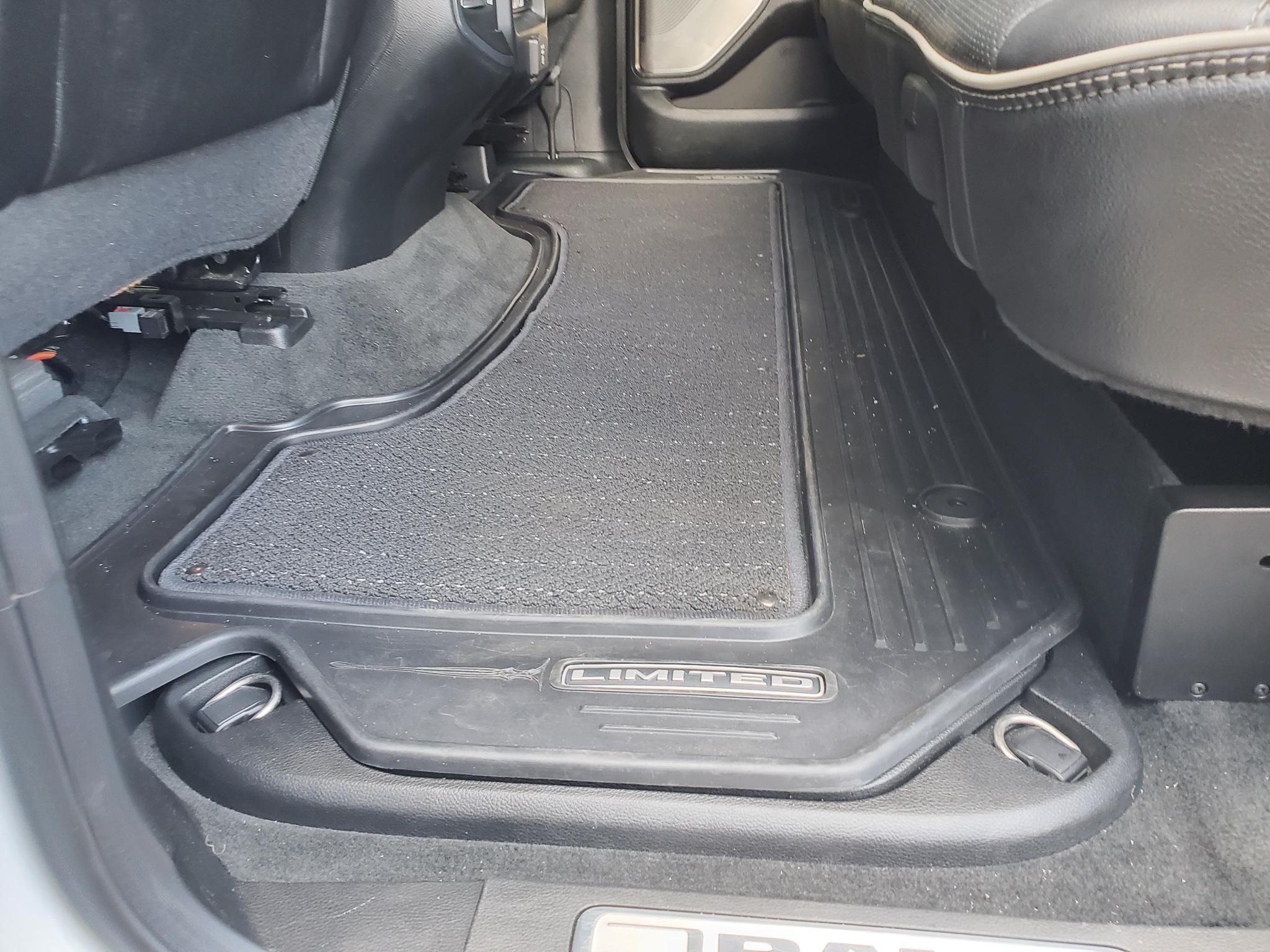 RAM 1500 Limited 4x4 Crew Cab 5'7" Box 2020