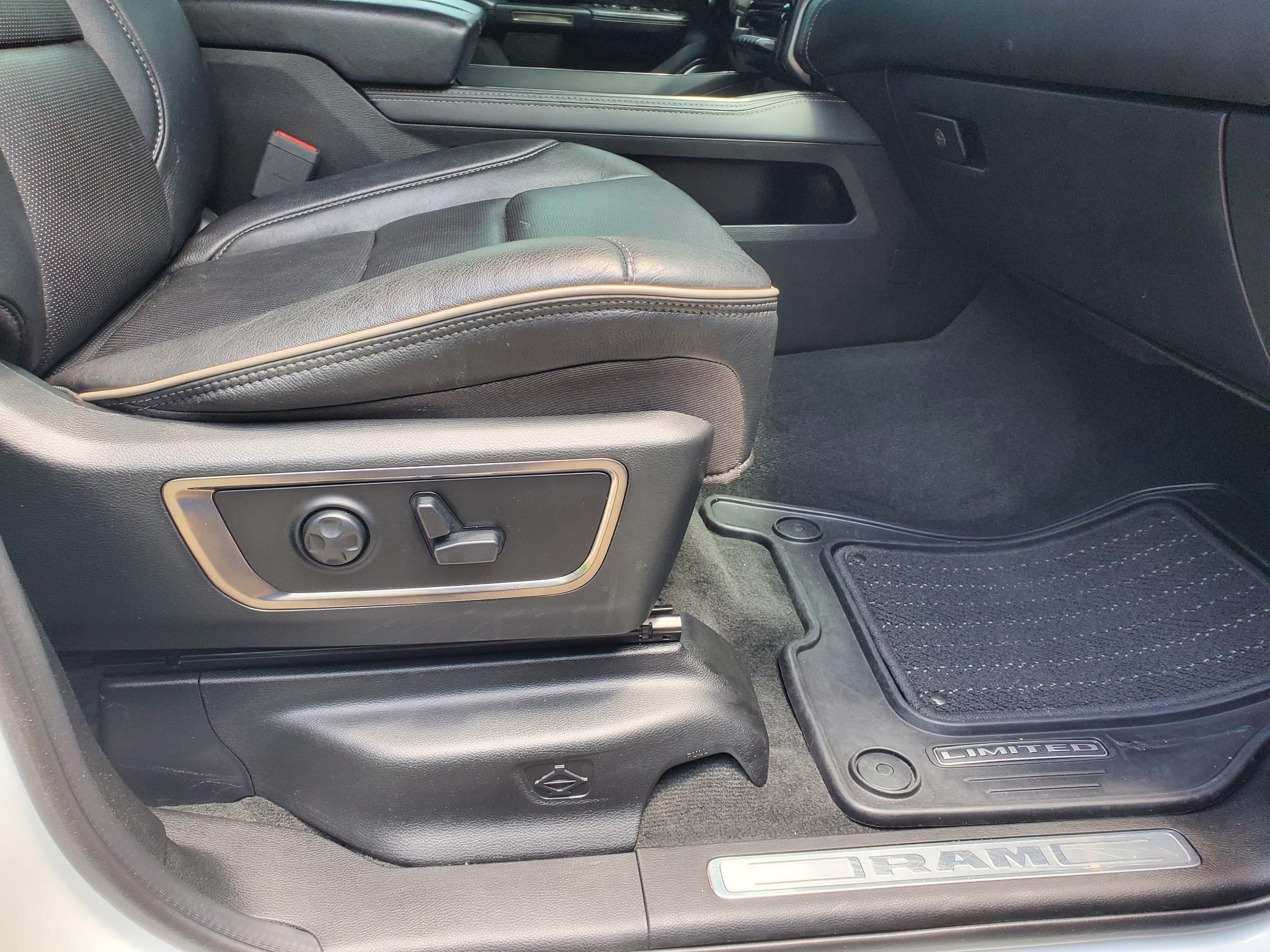 RAM 1500 Limited 4x4 Crew Cab 5'7" Box 2020