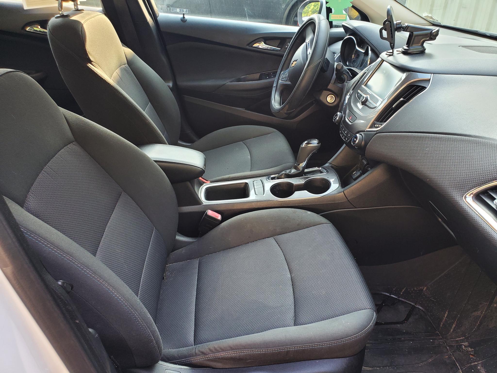 Chevrolet Cruze  2018