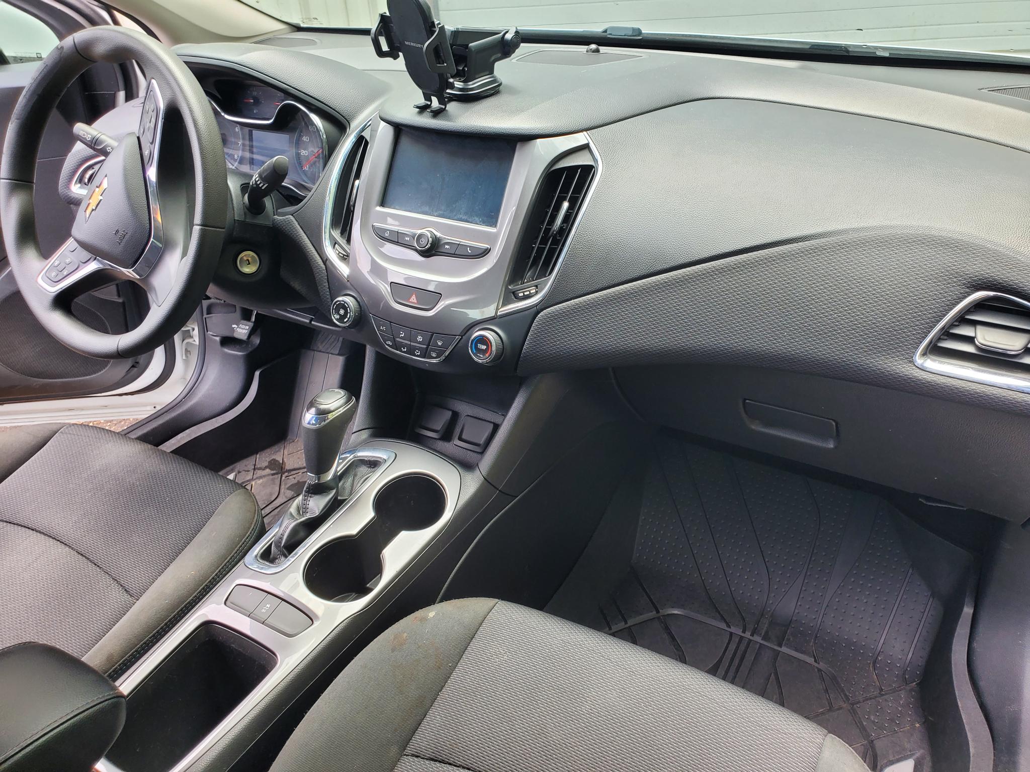 Chevrolet Cruze  2018