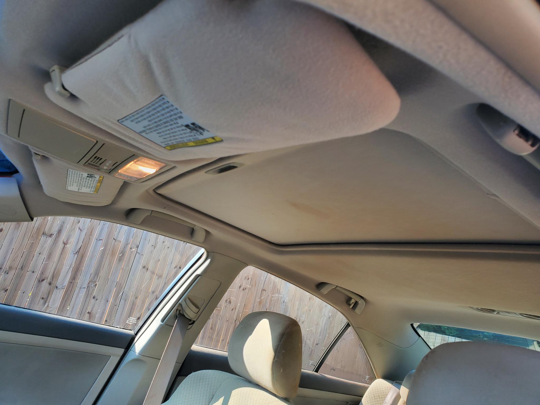 Toyota Camry Hybrid Sedan 2009