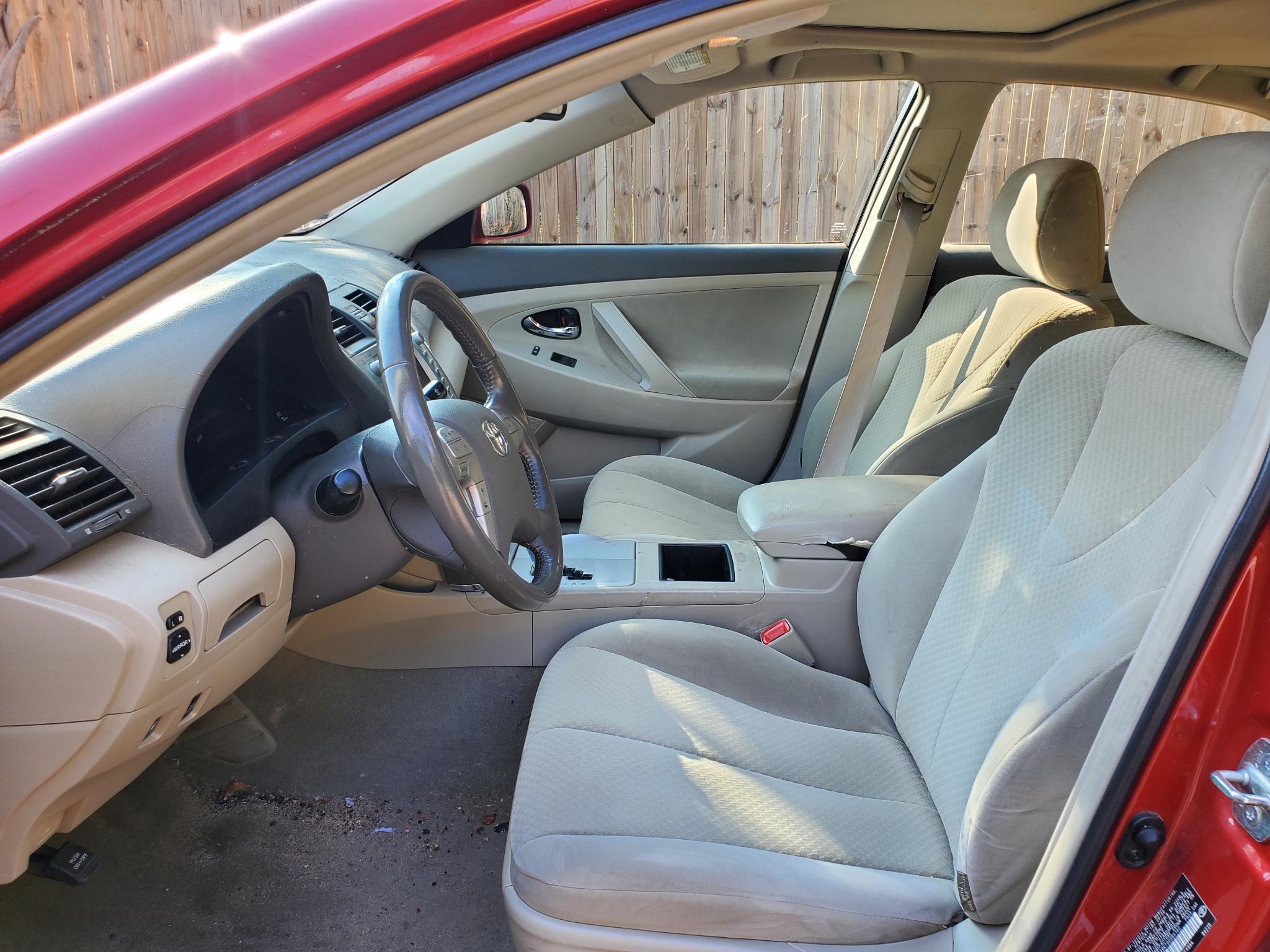 Toyota Camry Hybrid Sedan 2009