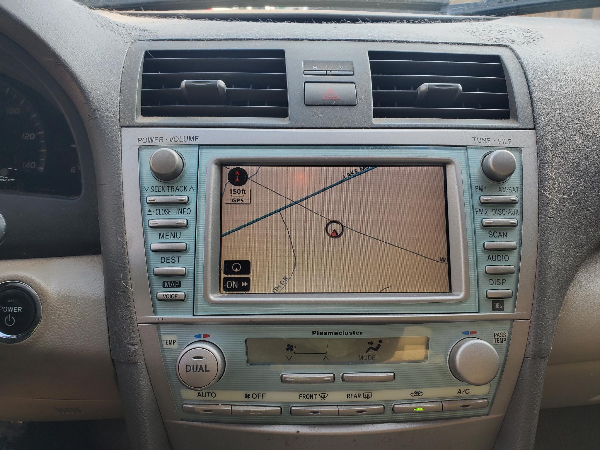 Toyota Camry Hybrid Sedan 2009