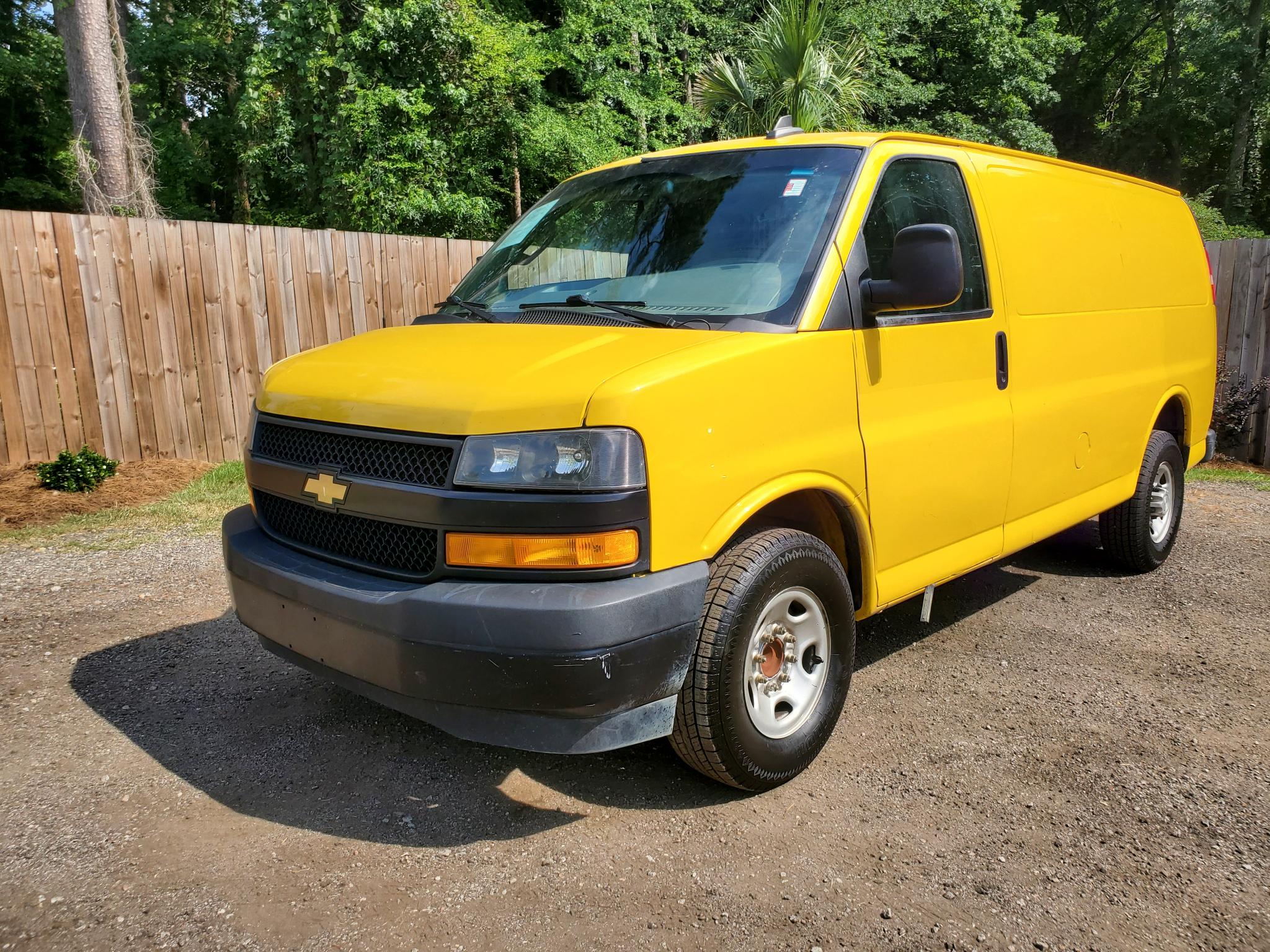 Chevrolet Express Cargo Van  2021