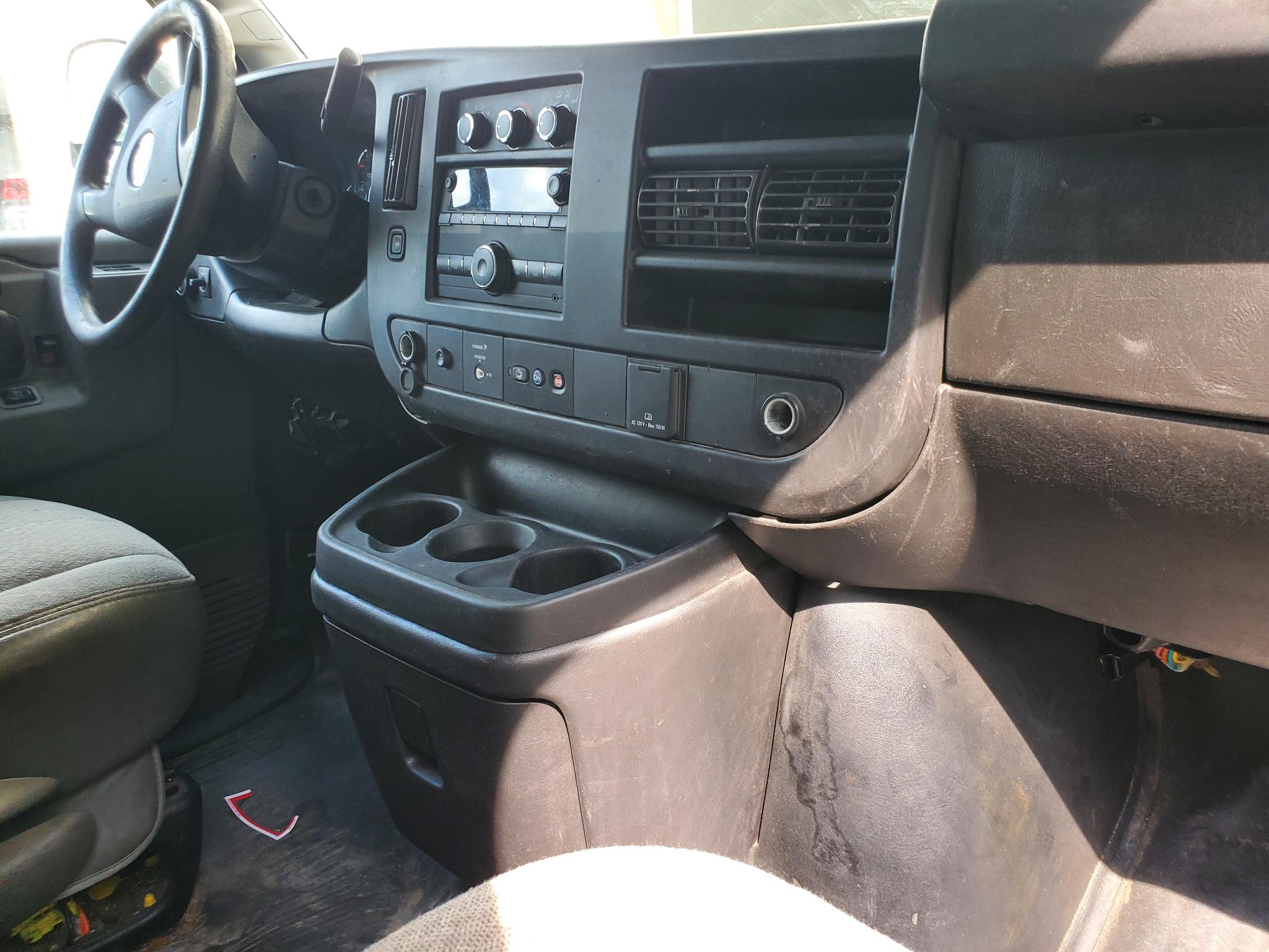 Chevrolet Express Cargo Van  2021