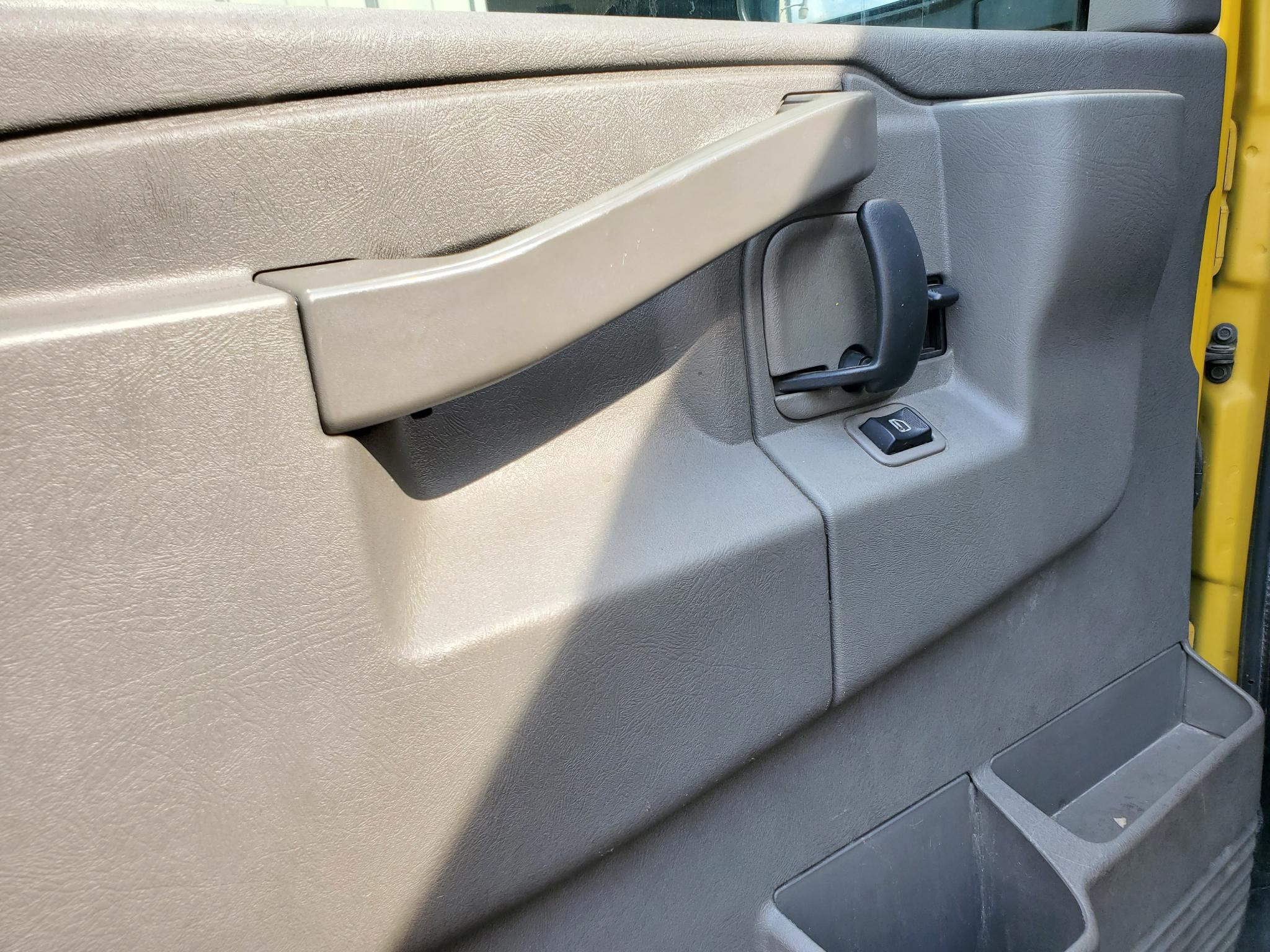 Chevrolet Express Cargo Van  2021