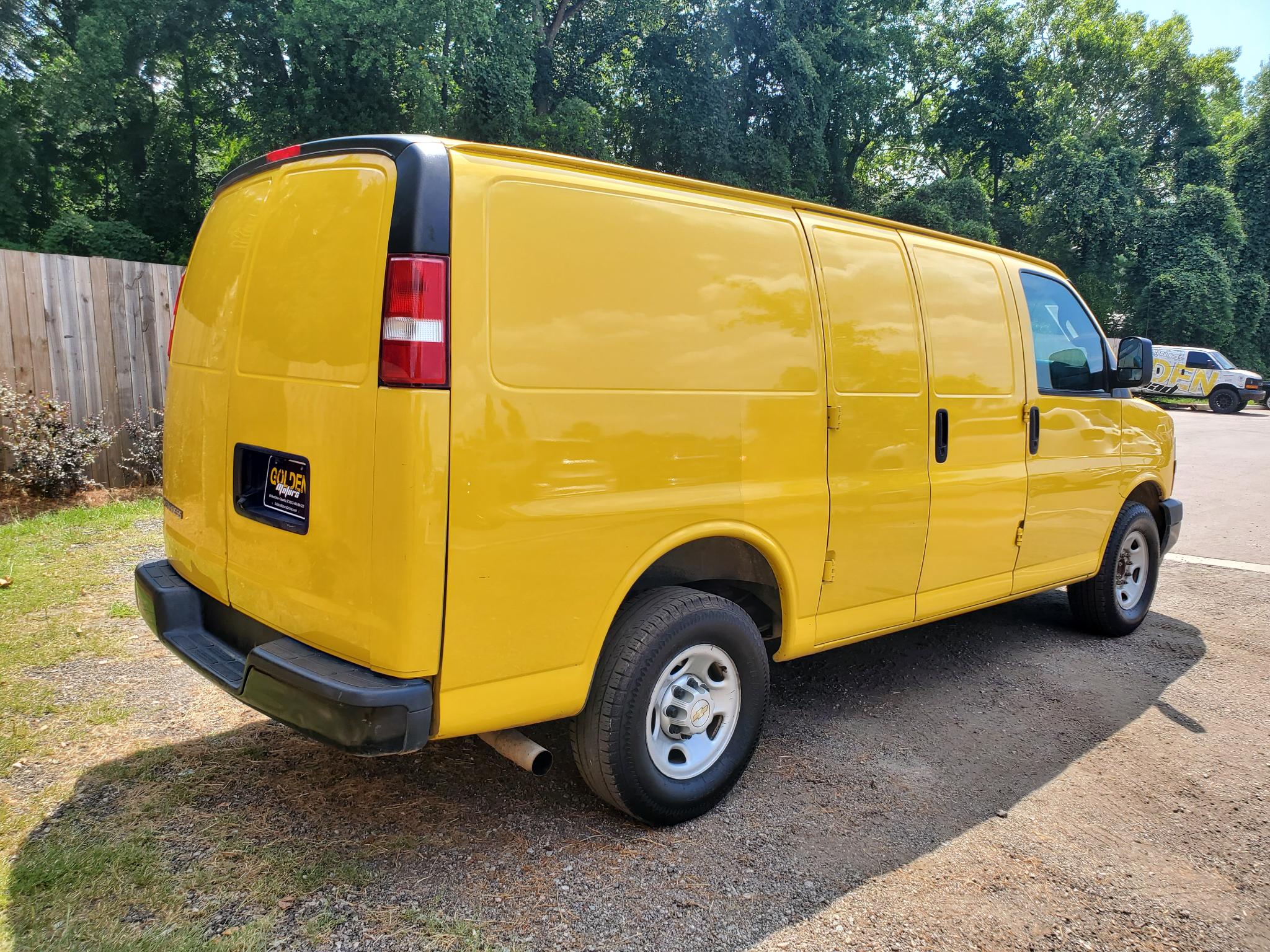 Chevrolet Express Cargo Van  2021