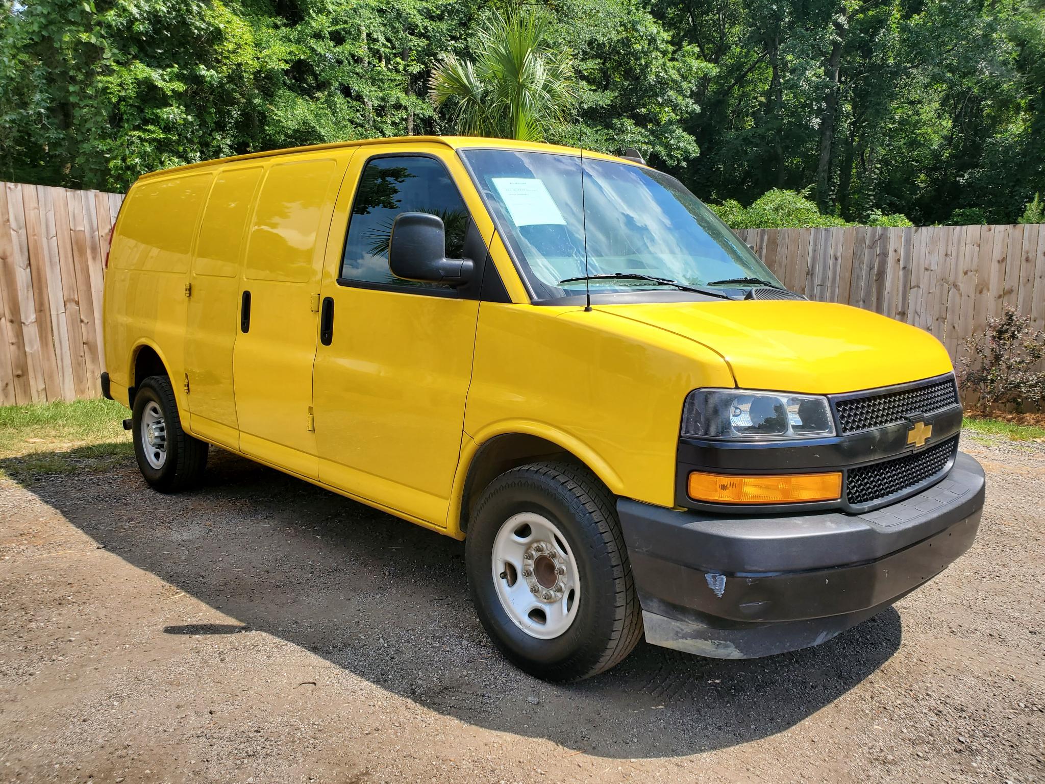 Chevrolet Express Cargo Van  2021