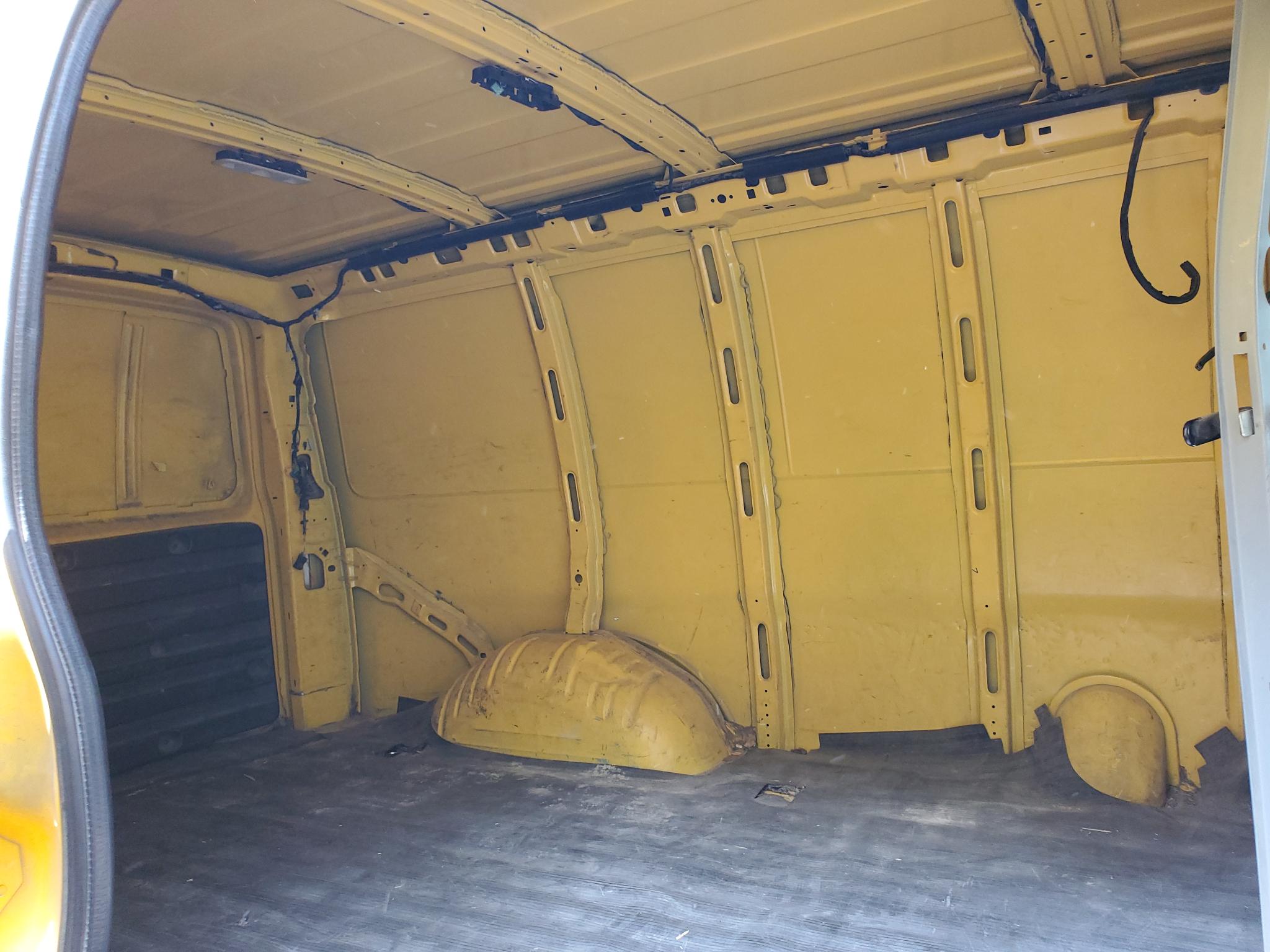 Chevrolet Express Cargo Van  2021