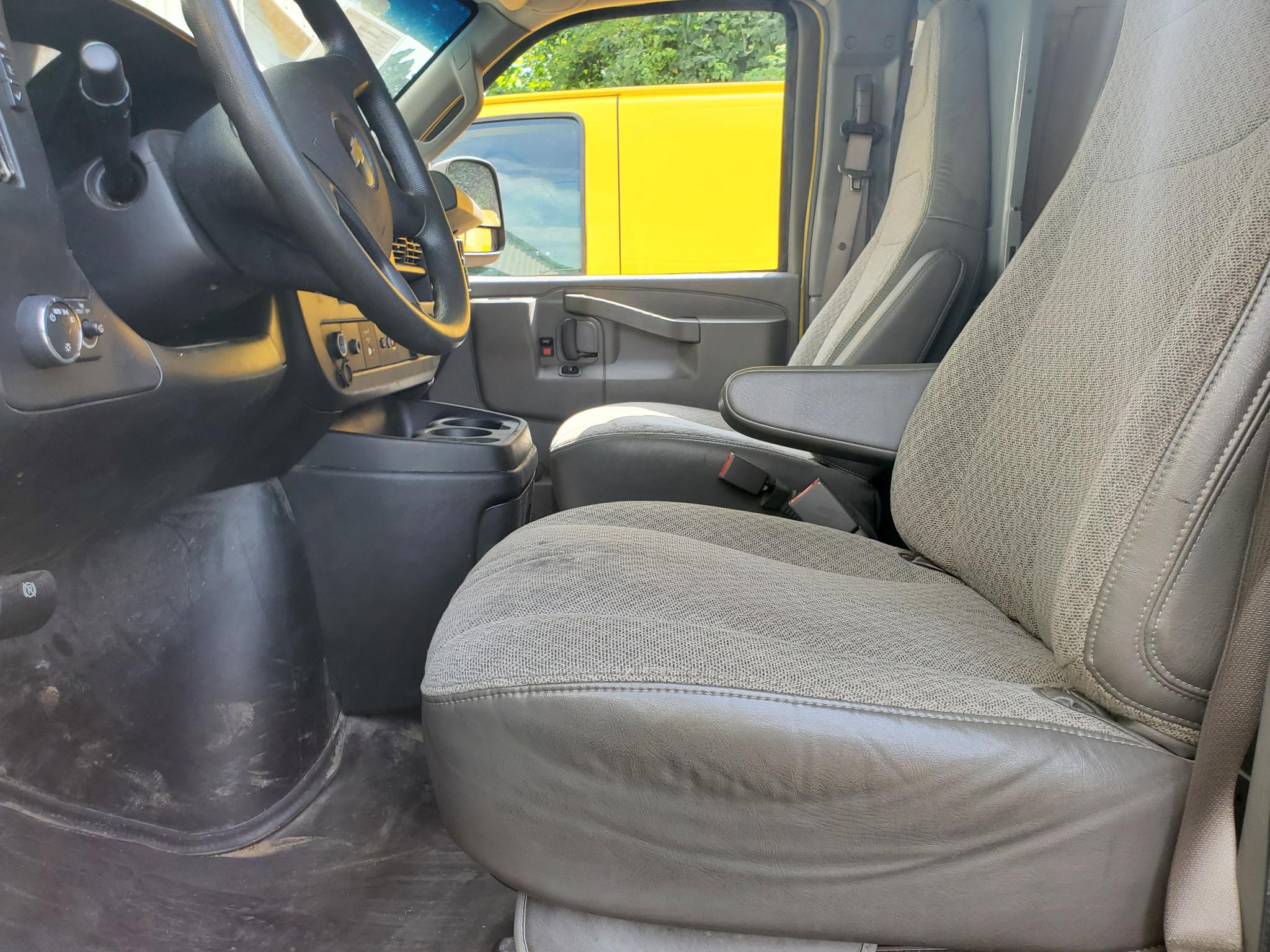 Chevrolet Express Cargo Van  2021