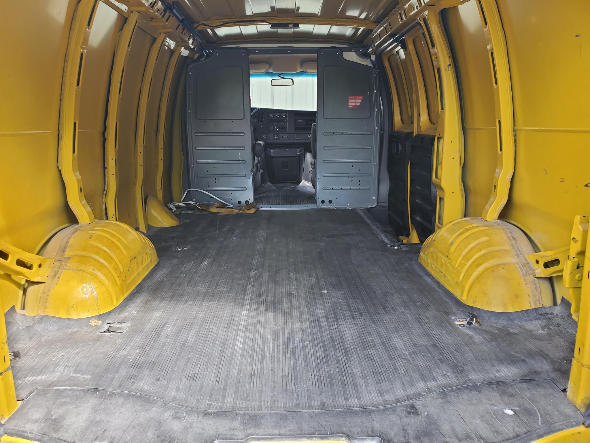 Chevrolet Express Cargo Van  2021