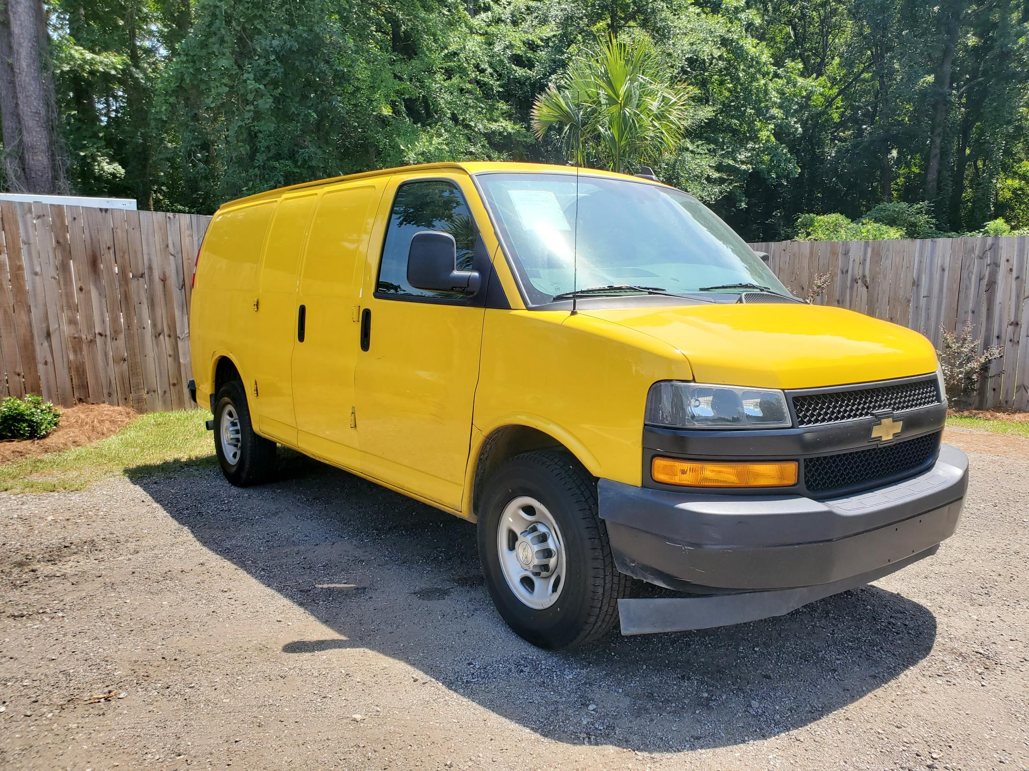 Chevrolet Express Cargo Van  2021