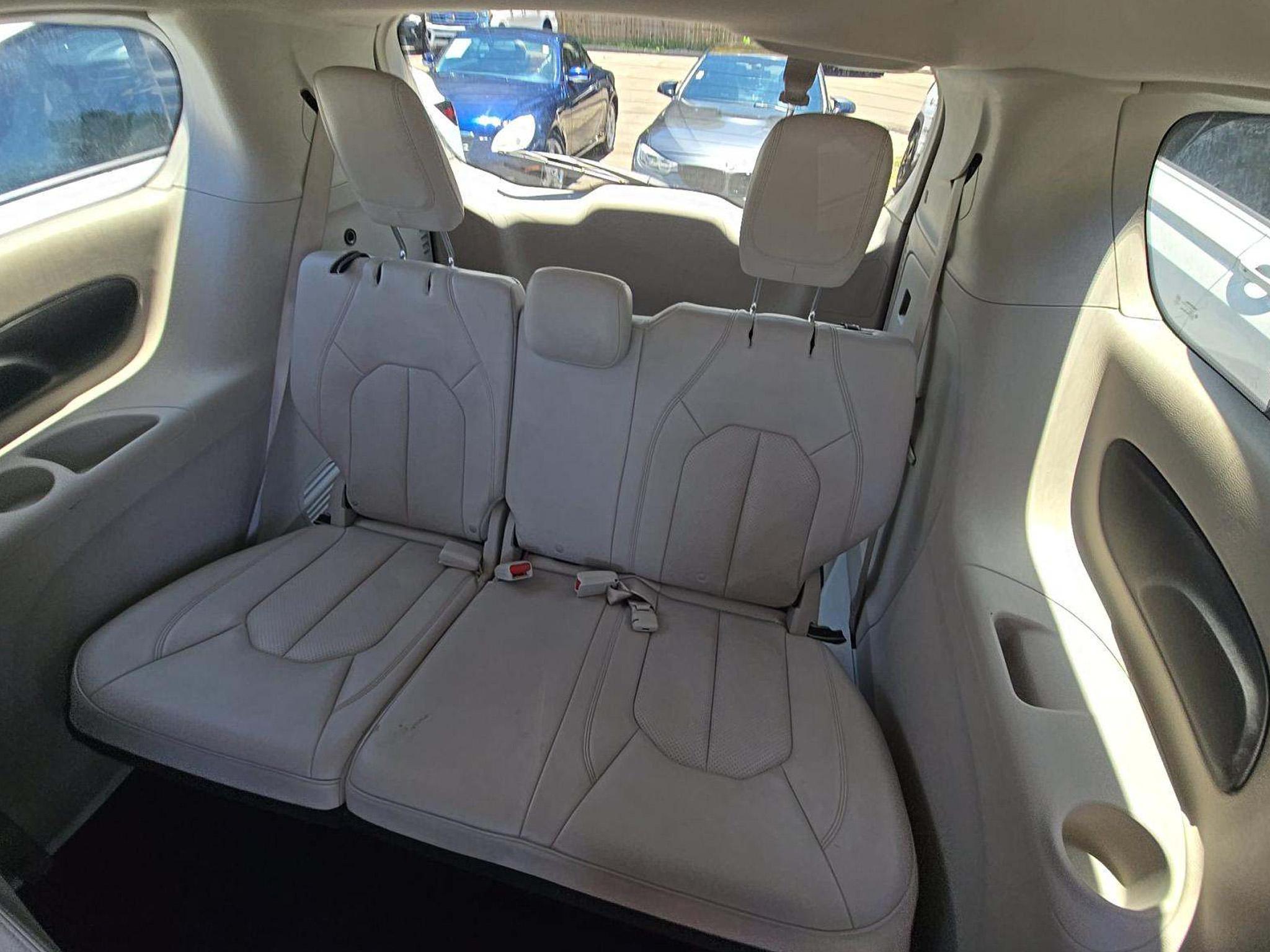 Chrysler Voyager LXI FWD 2021