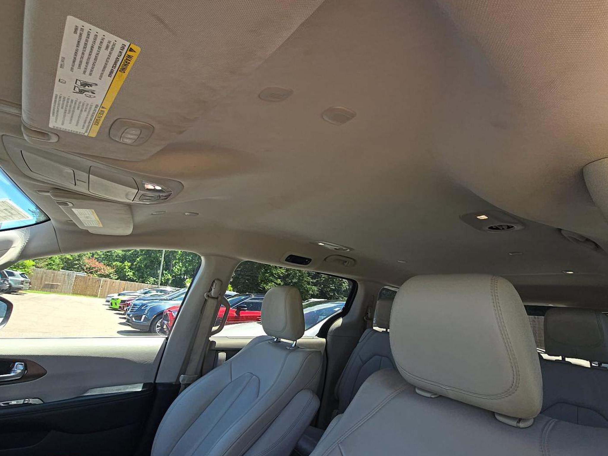Chrysler Voyager LXI FWD 2021